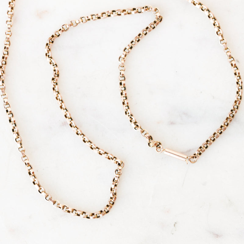 Amelia Solid 9k Gold Necklace
