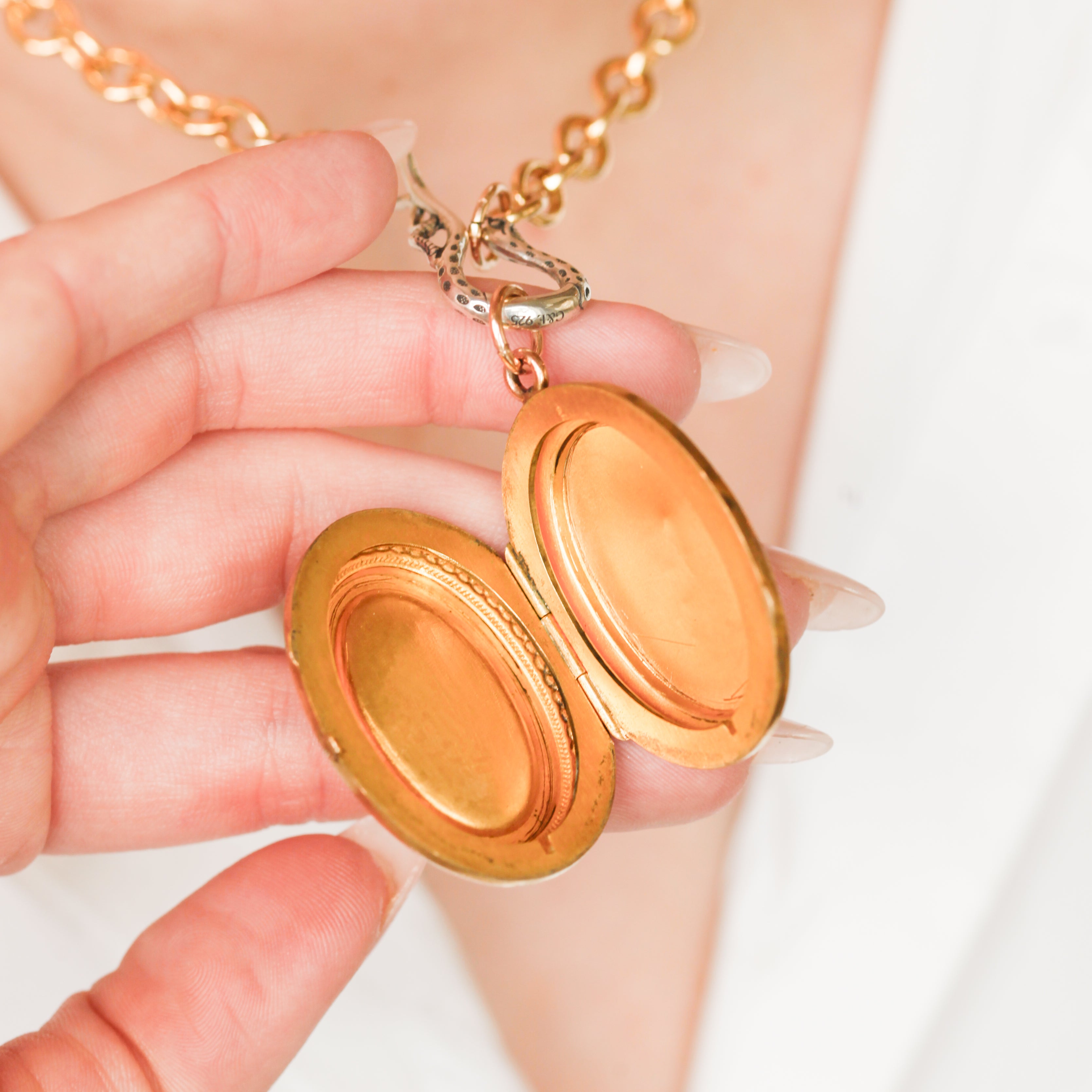 Delanie Victorian Locket