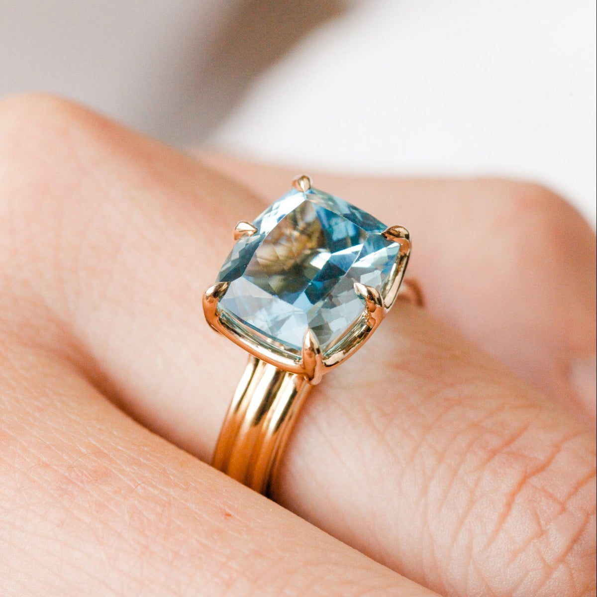 Aquamarine in Regency Setting