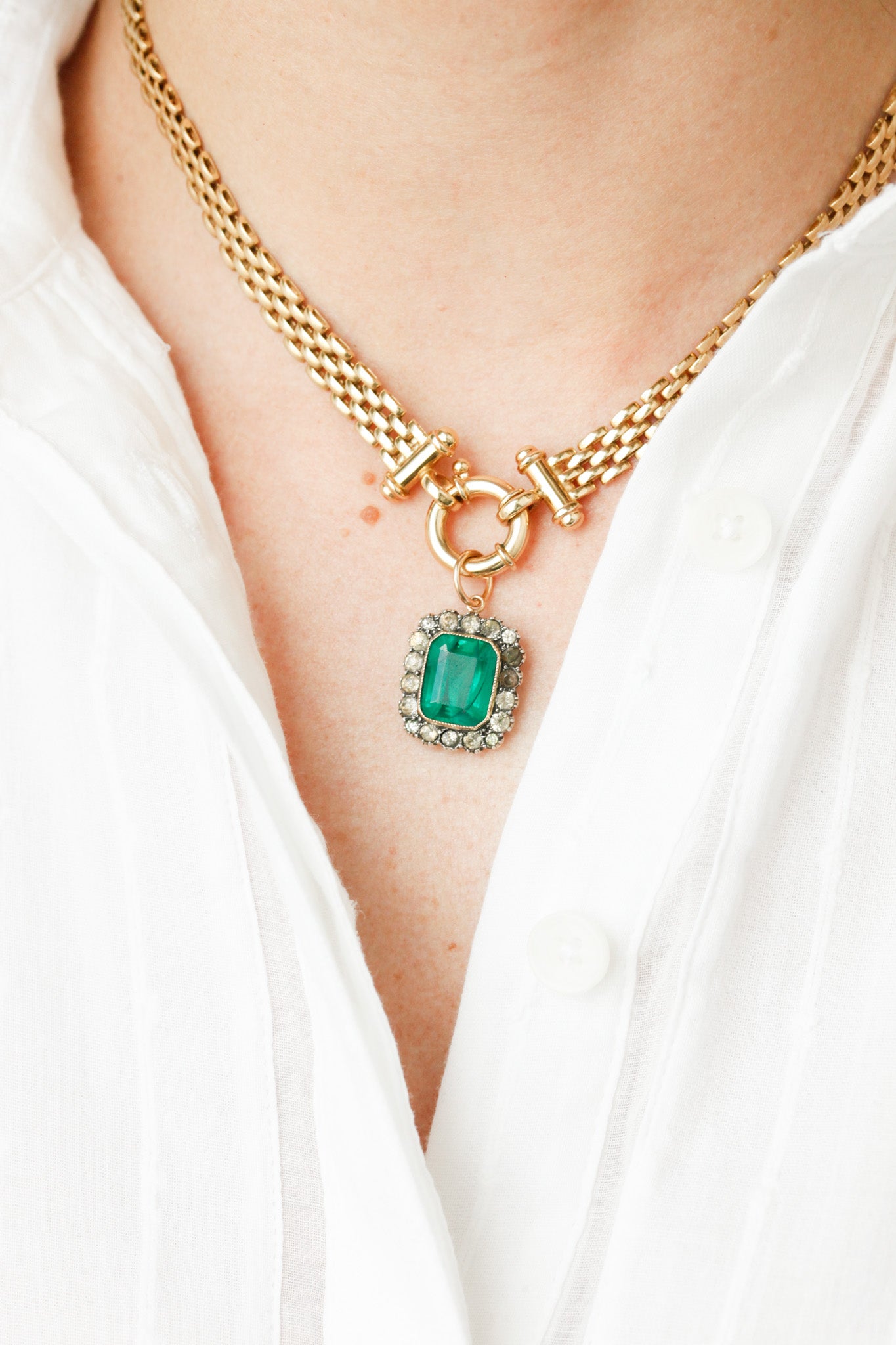 Vintage Classic Chain with Bolt Clasp