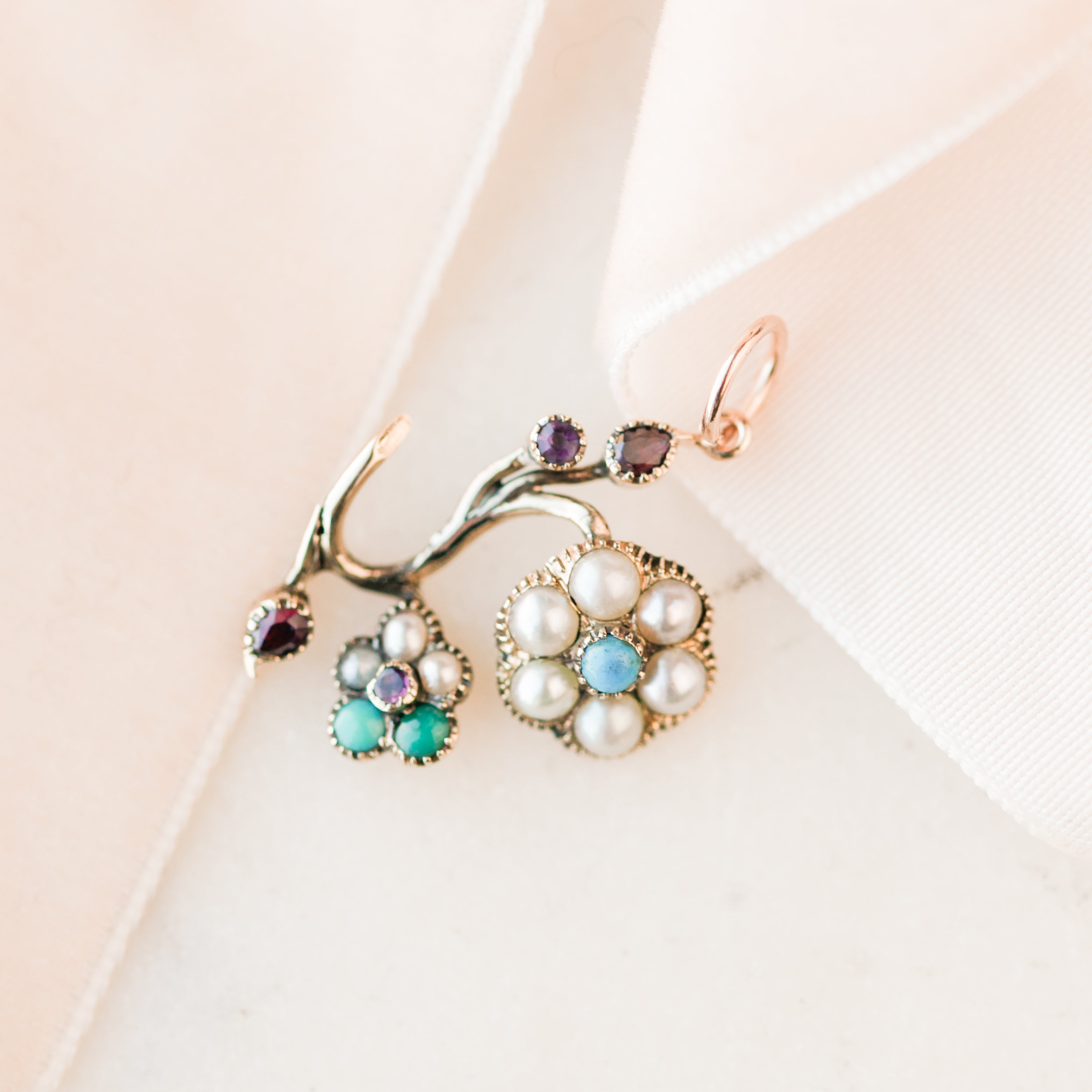 Josephine Flora Pendant