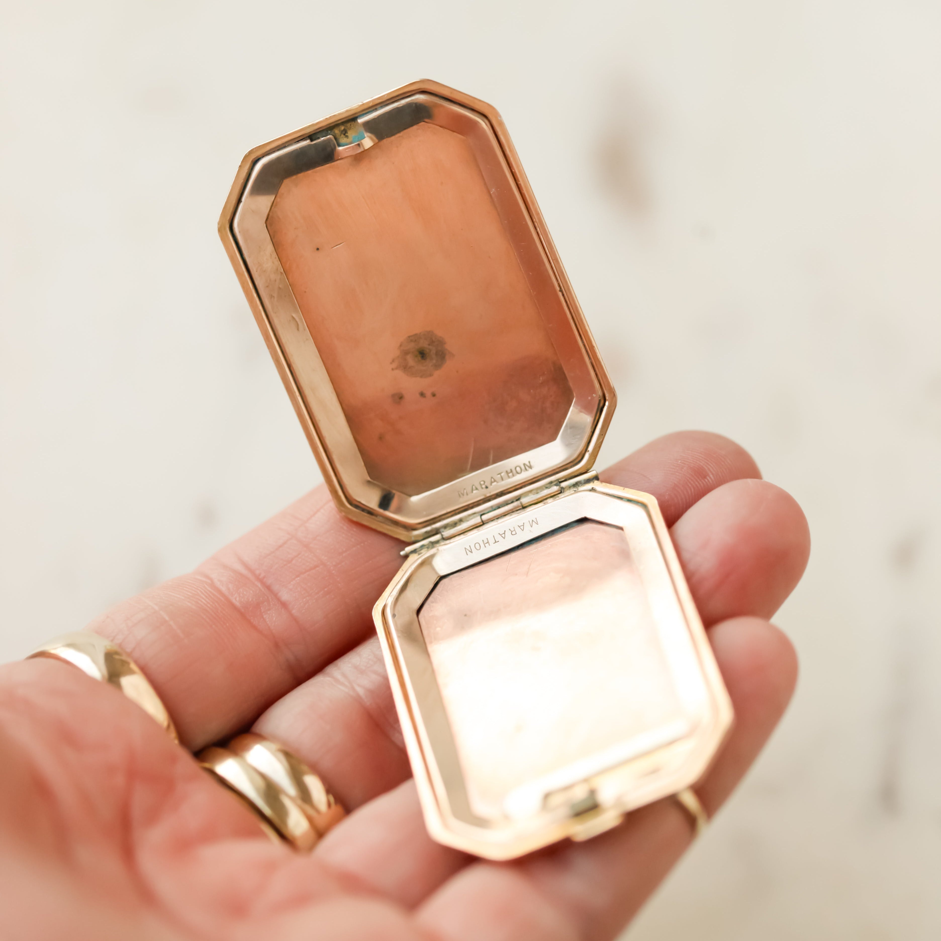 Ellie Large Locket