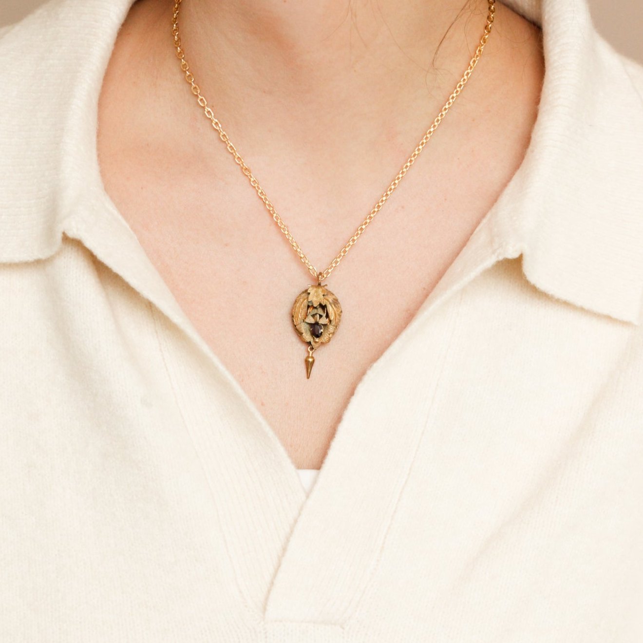 Lorise Garden Pendant