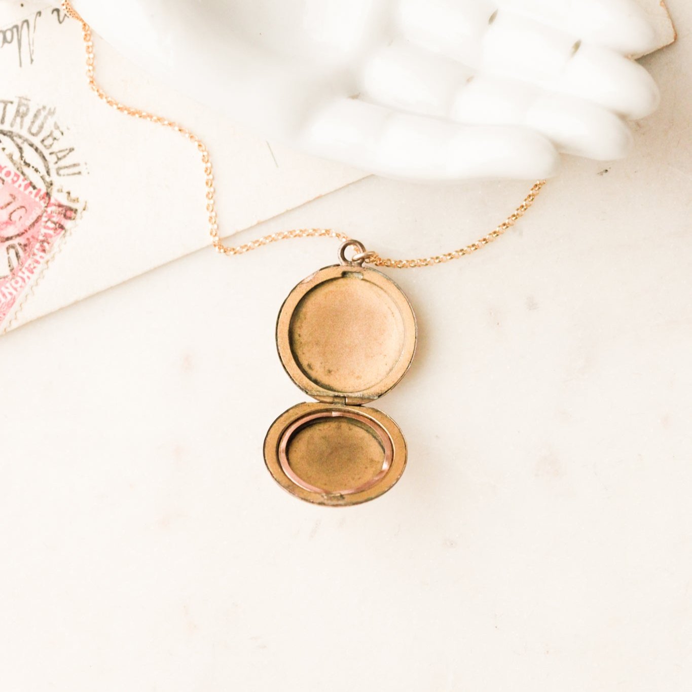 "AFL" Victorian Locket