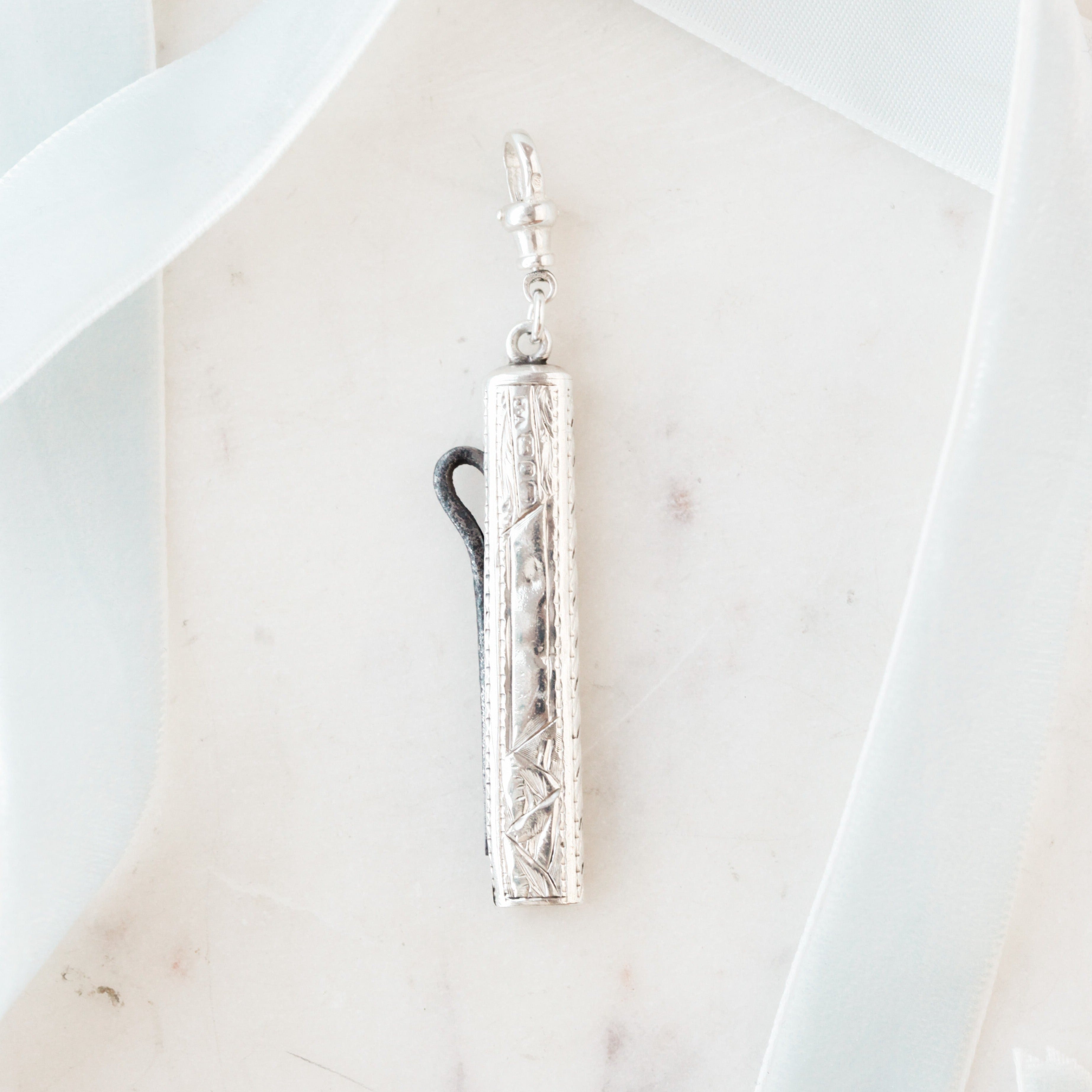 Elsie Button Hook Charm