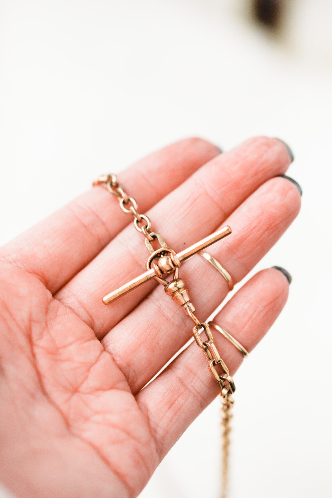 Alice Toggle Necklace