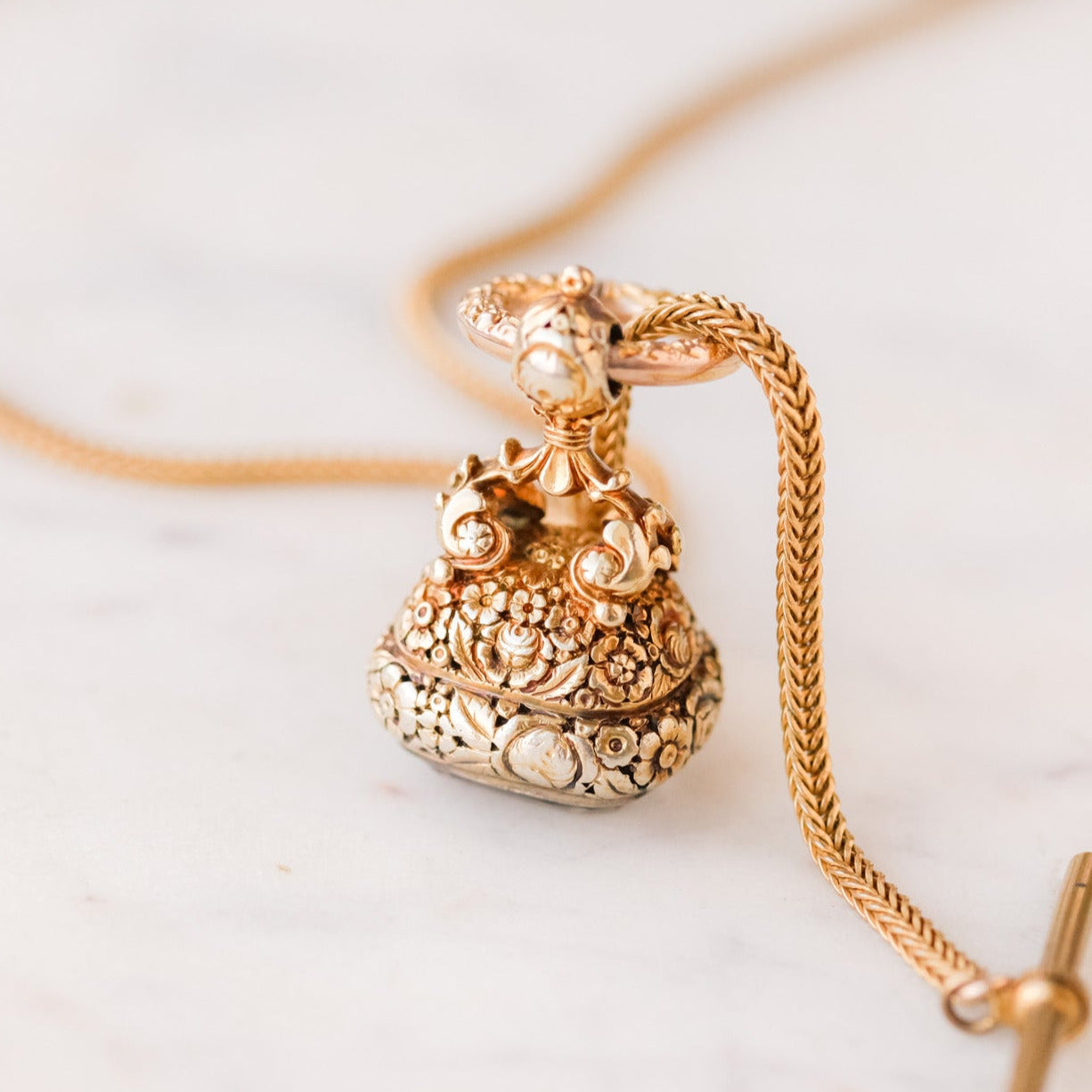 Cécile Trellis Toggle Pendant