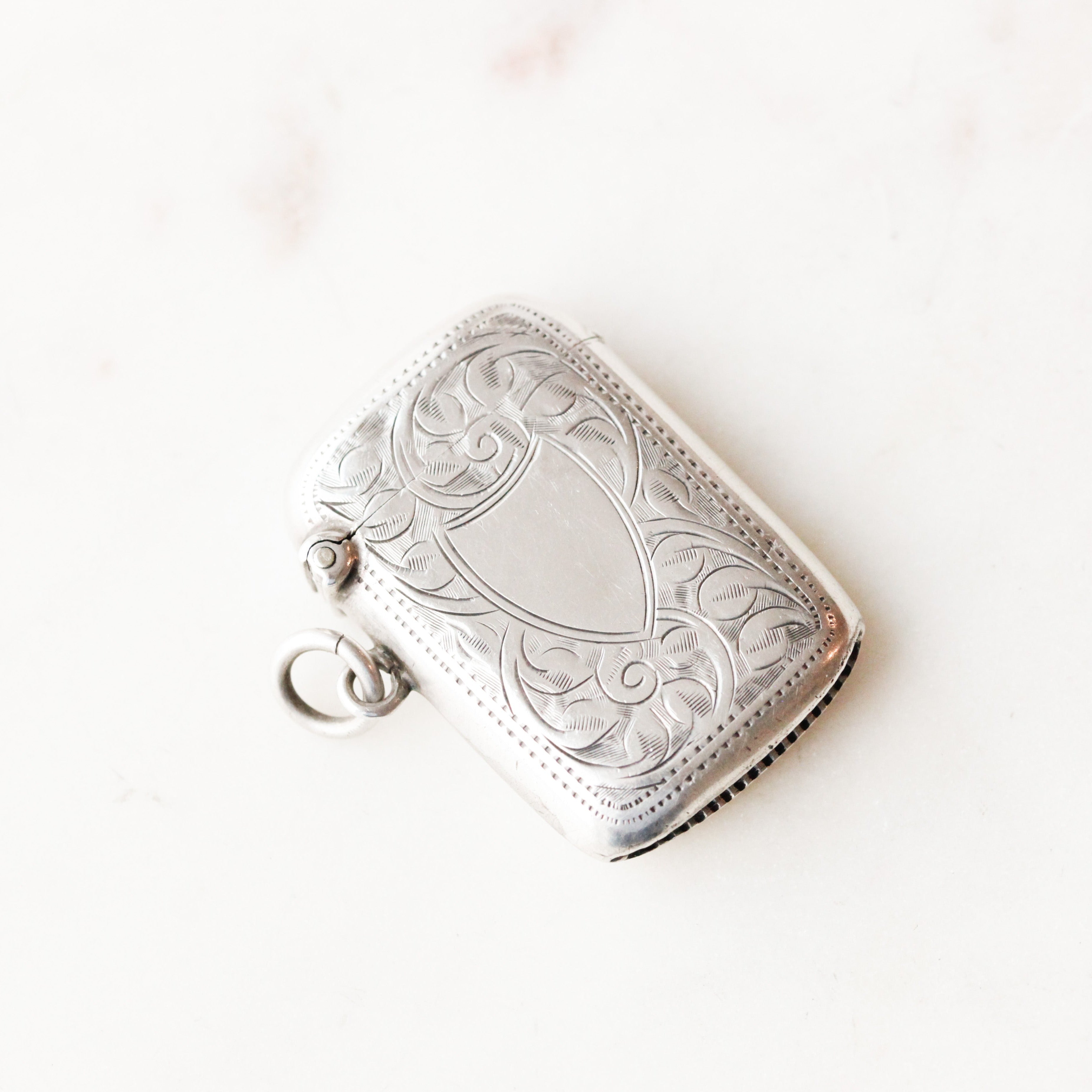 Roger Engraved Vesta Case