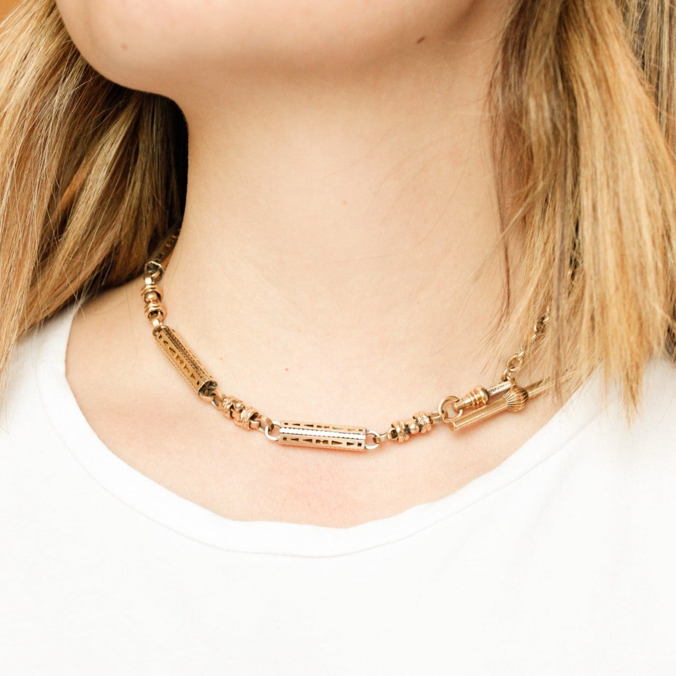 Aurelia Toggle Necklace