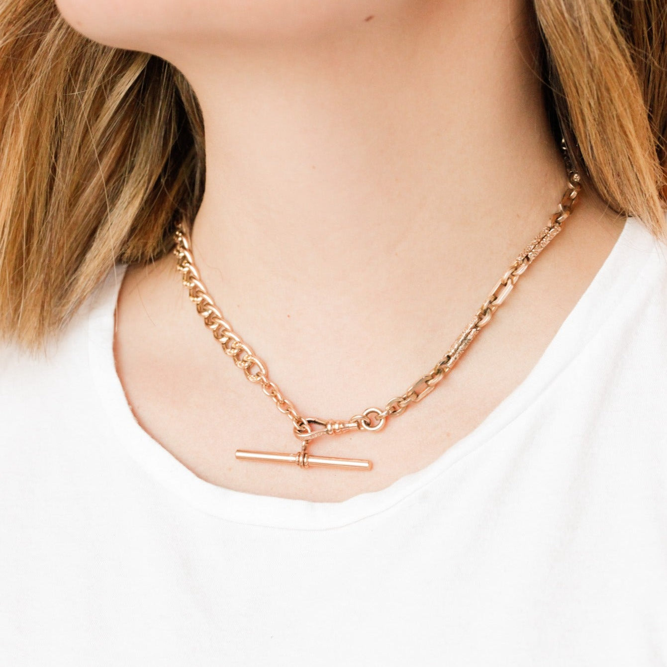 Daphne Floral Toggle Necklace