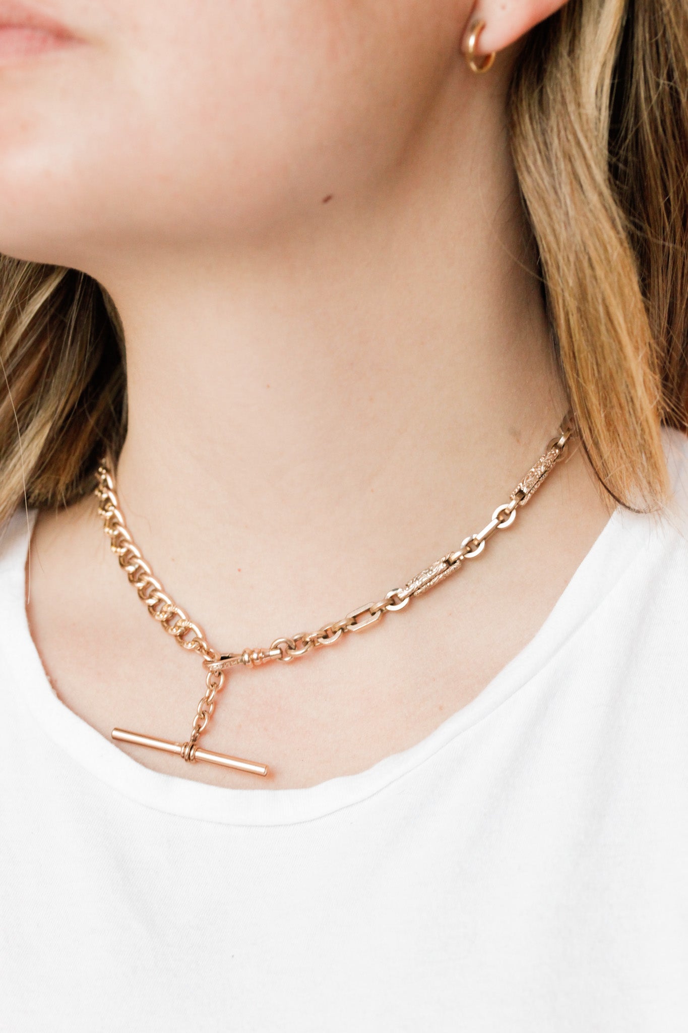 Daphne Floral Toggle Necklace