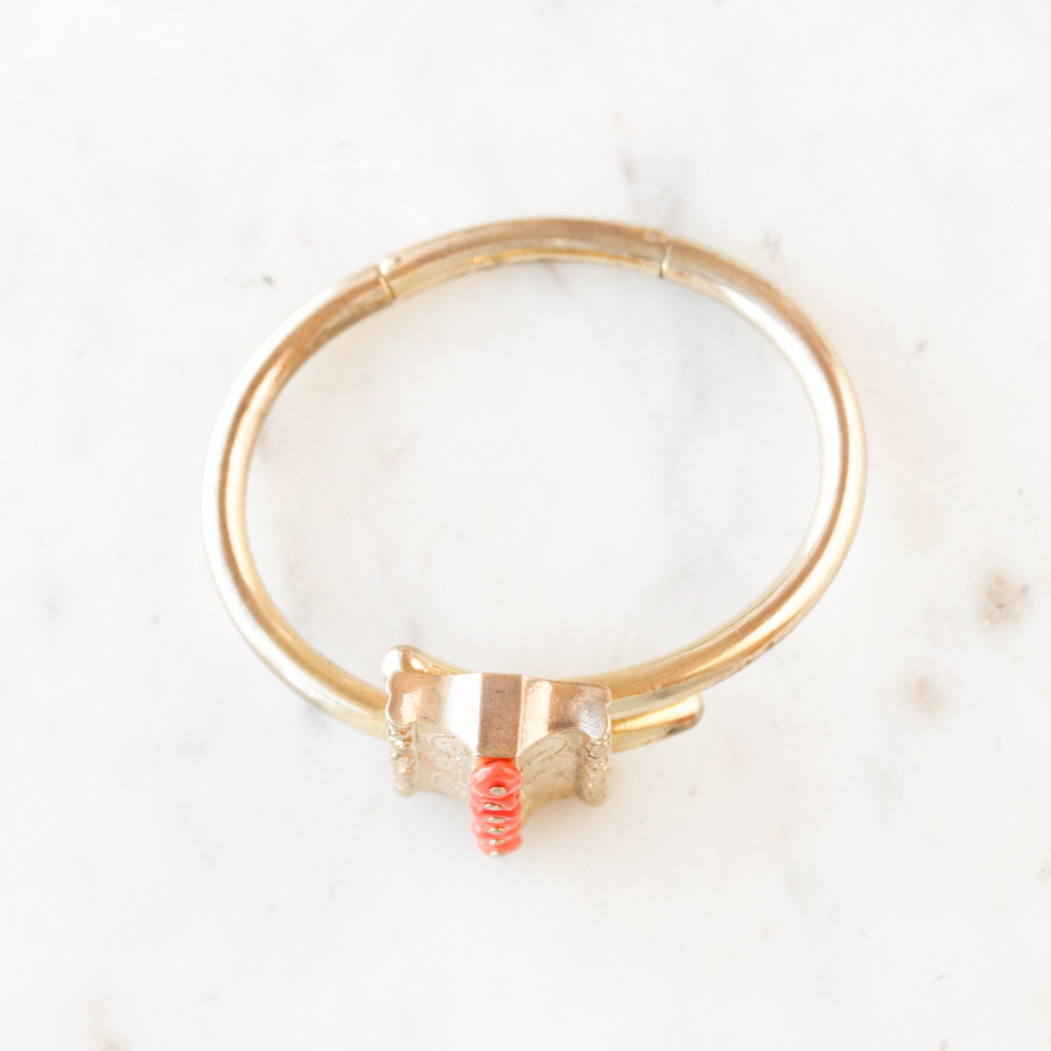 Gene Coral Bracelet