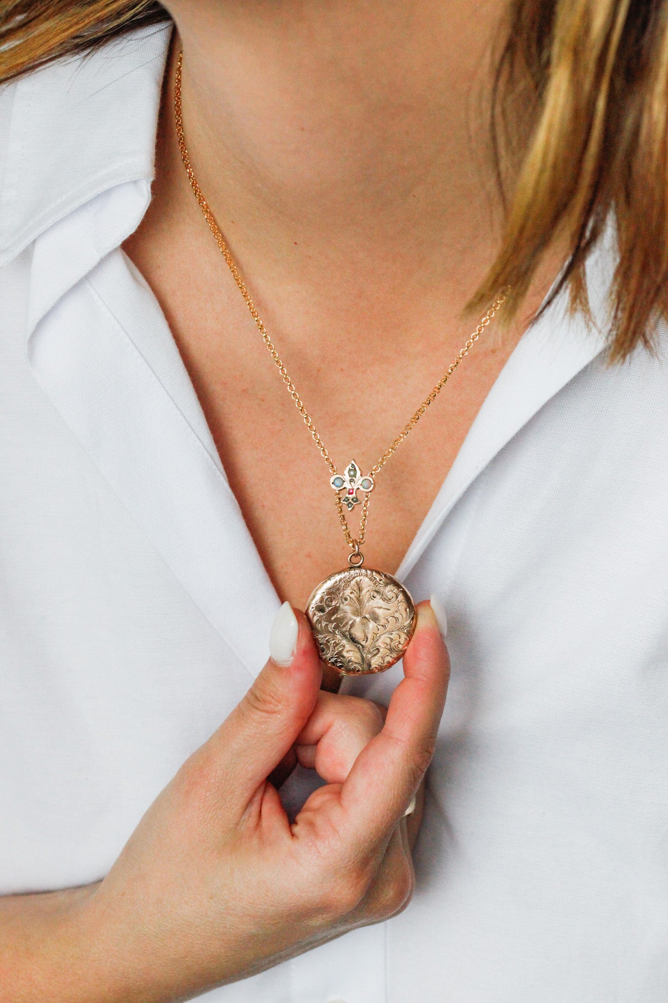 Auralee Floral Pendant