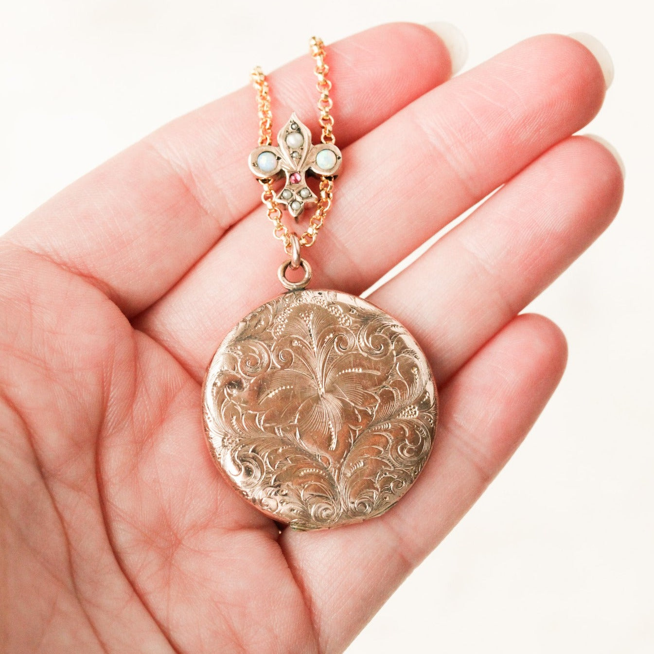 Auralee Floral Pendant