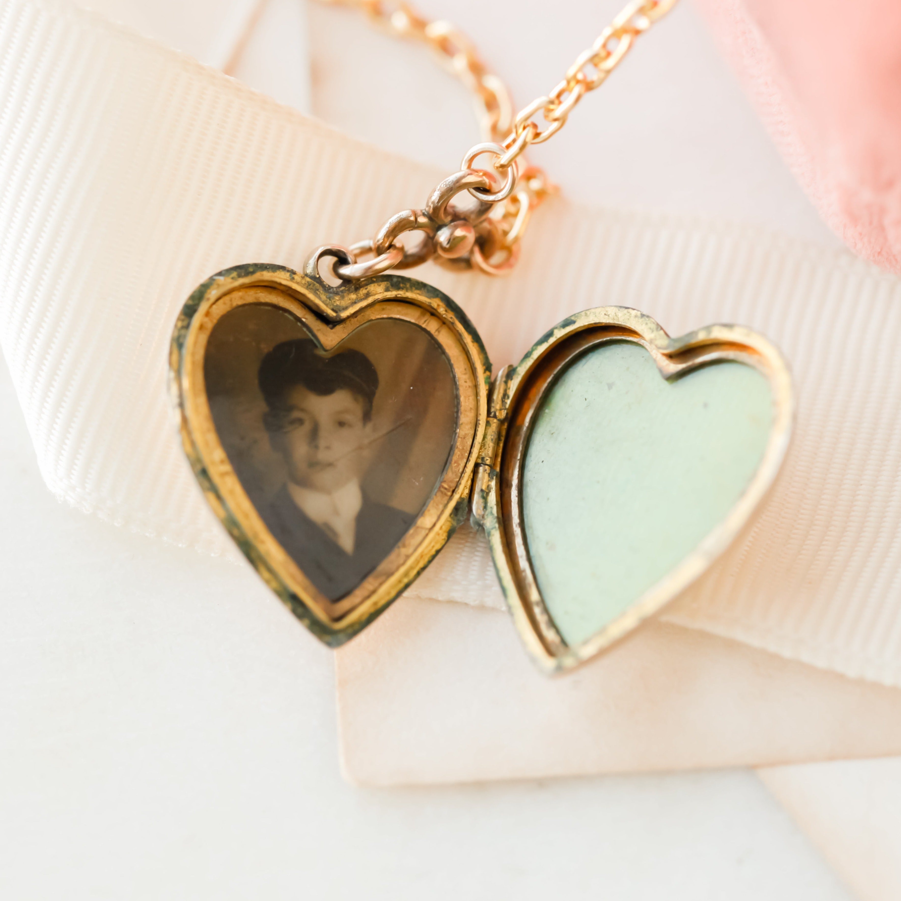 Marguerite Diamond Heart Locket