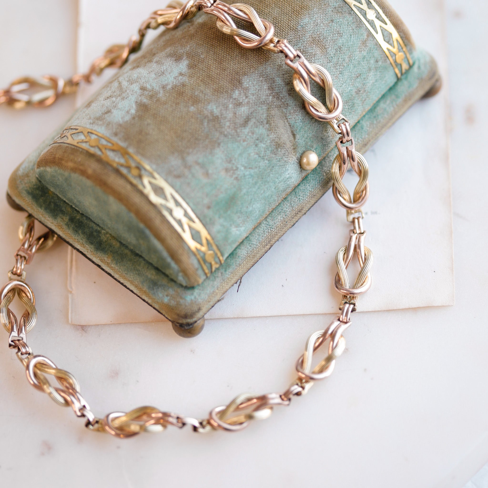 Lover's Knot Necklace