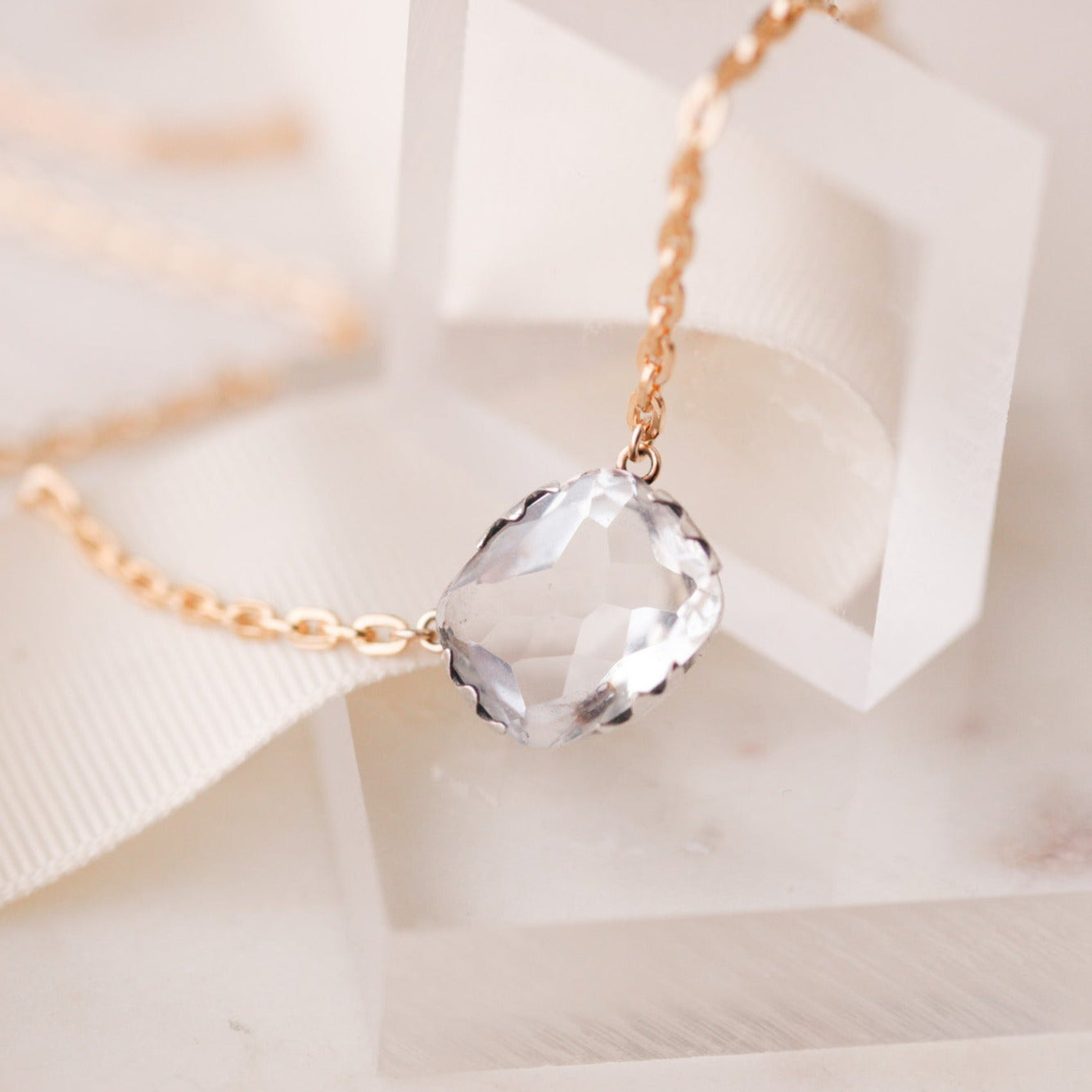 Yvon Deco Pendant