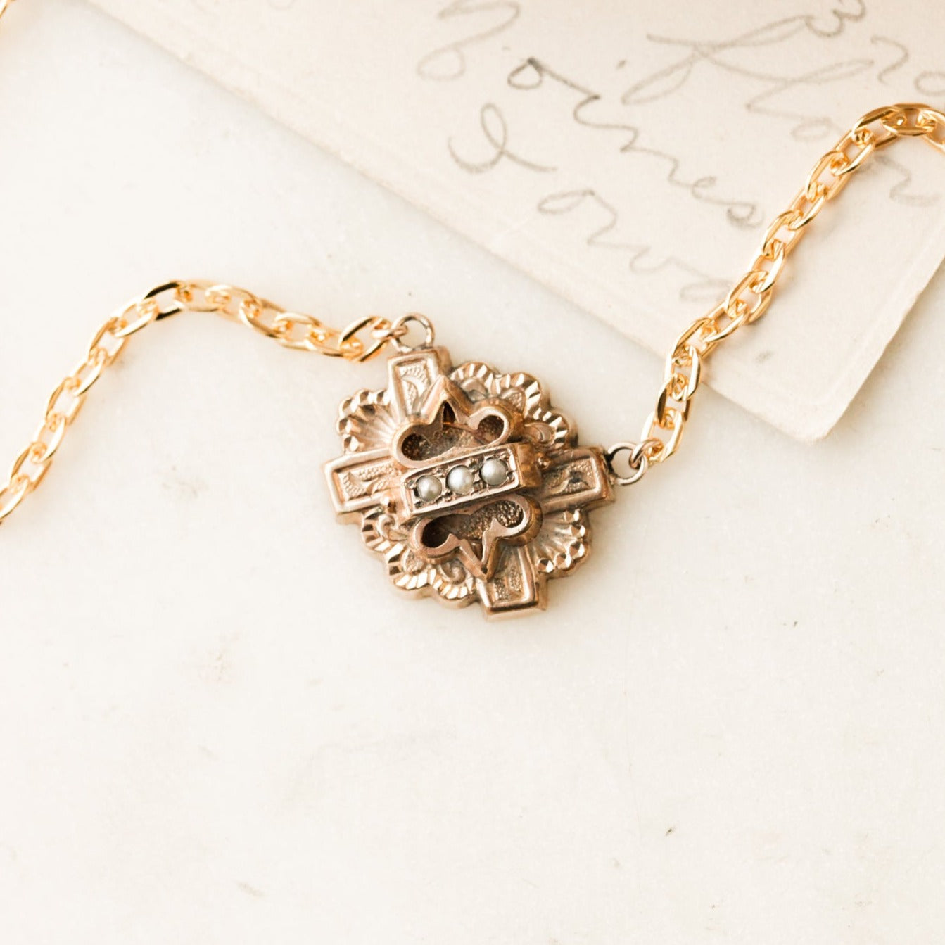 Malone Pearl Pendant