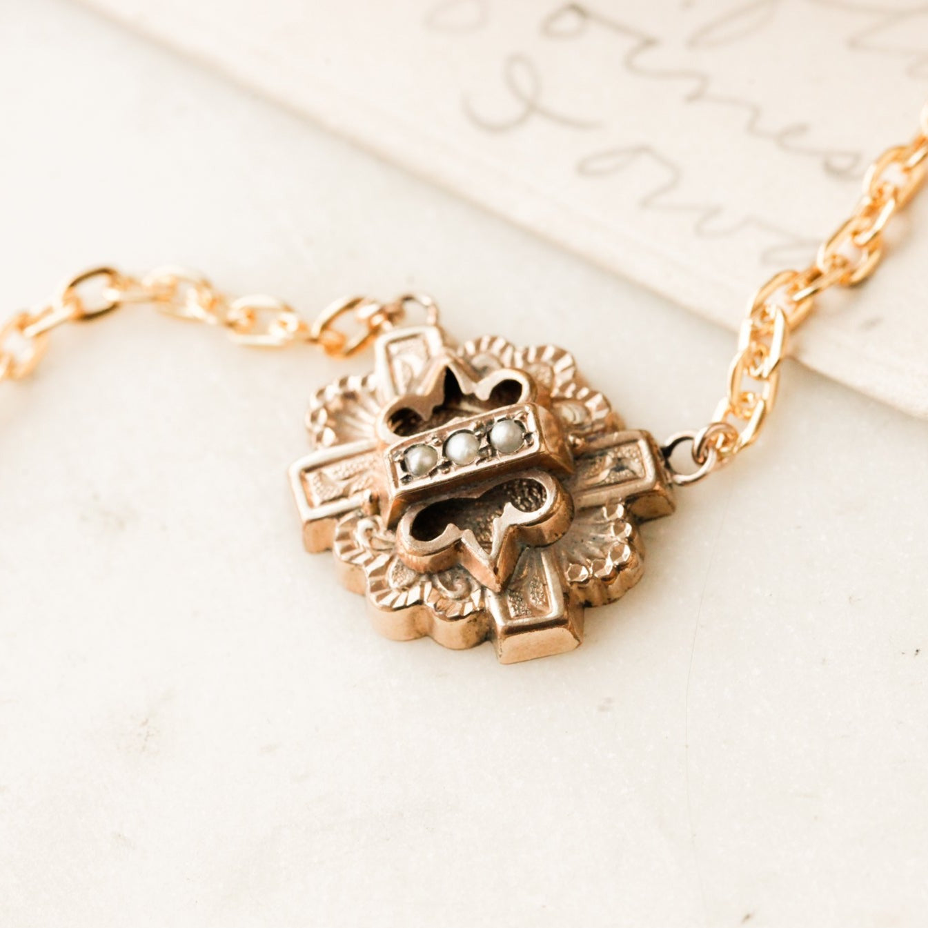 Malone Pearl Pendant
