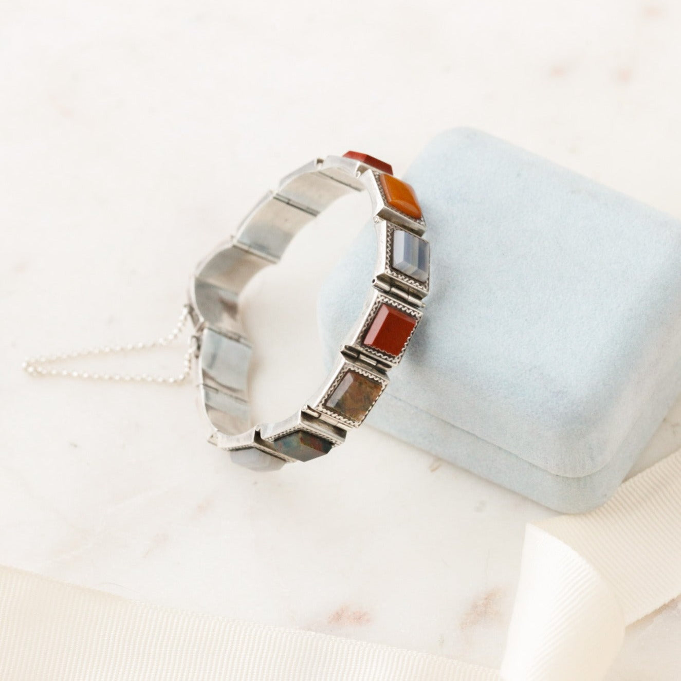 Evelyne Agate Bracelet