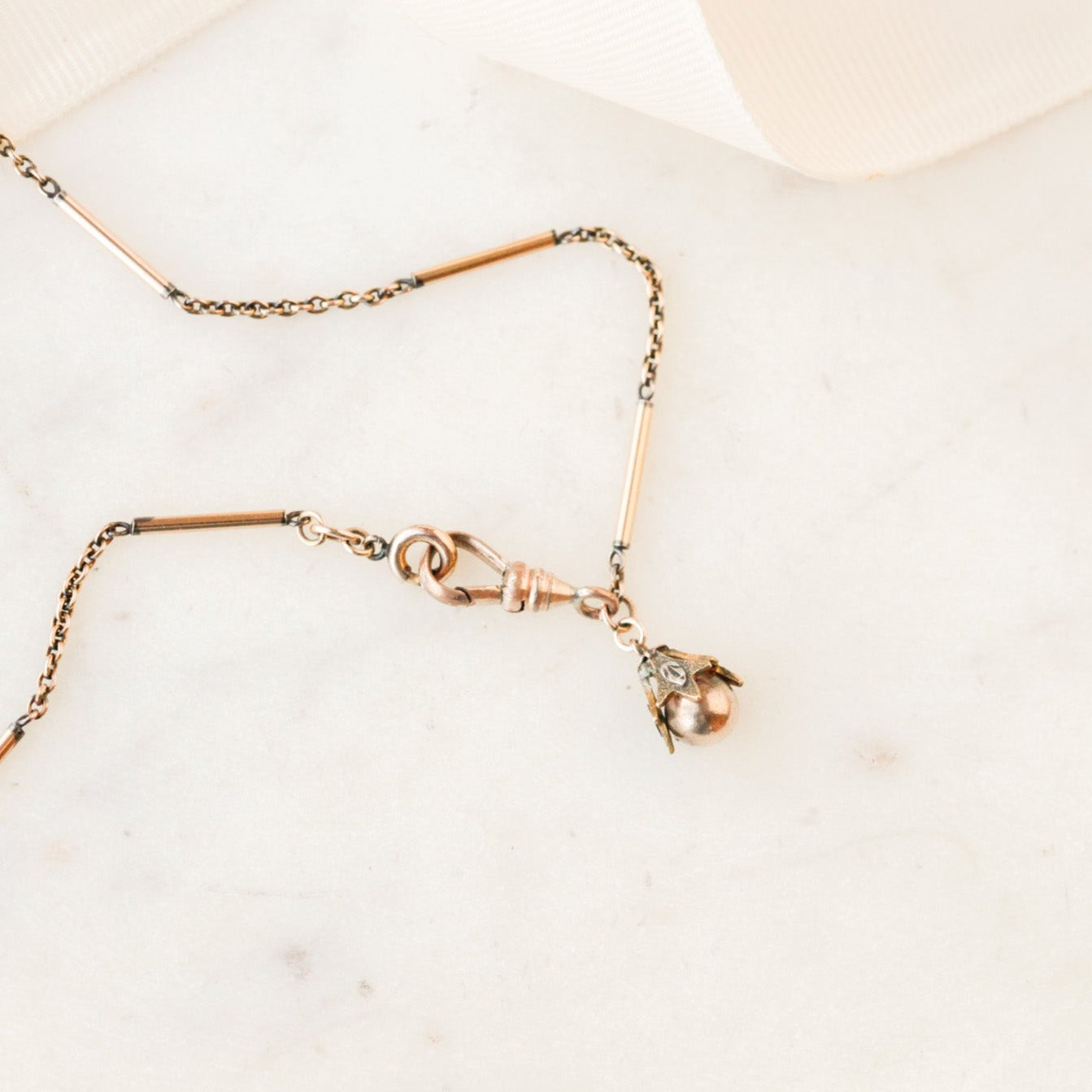 Emil Victorian Tulip Necklace