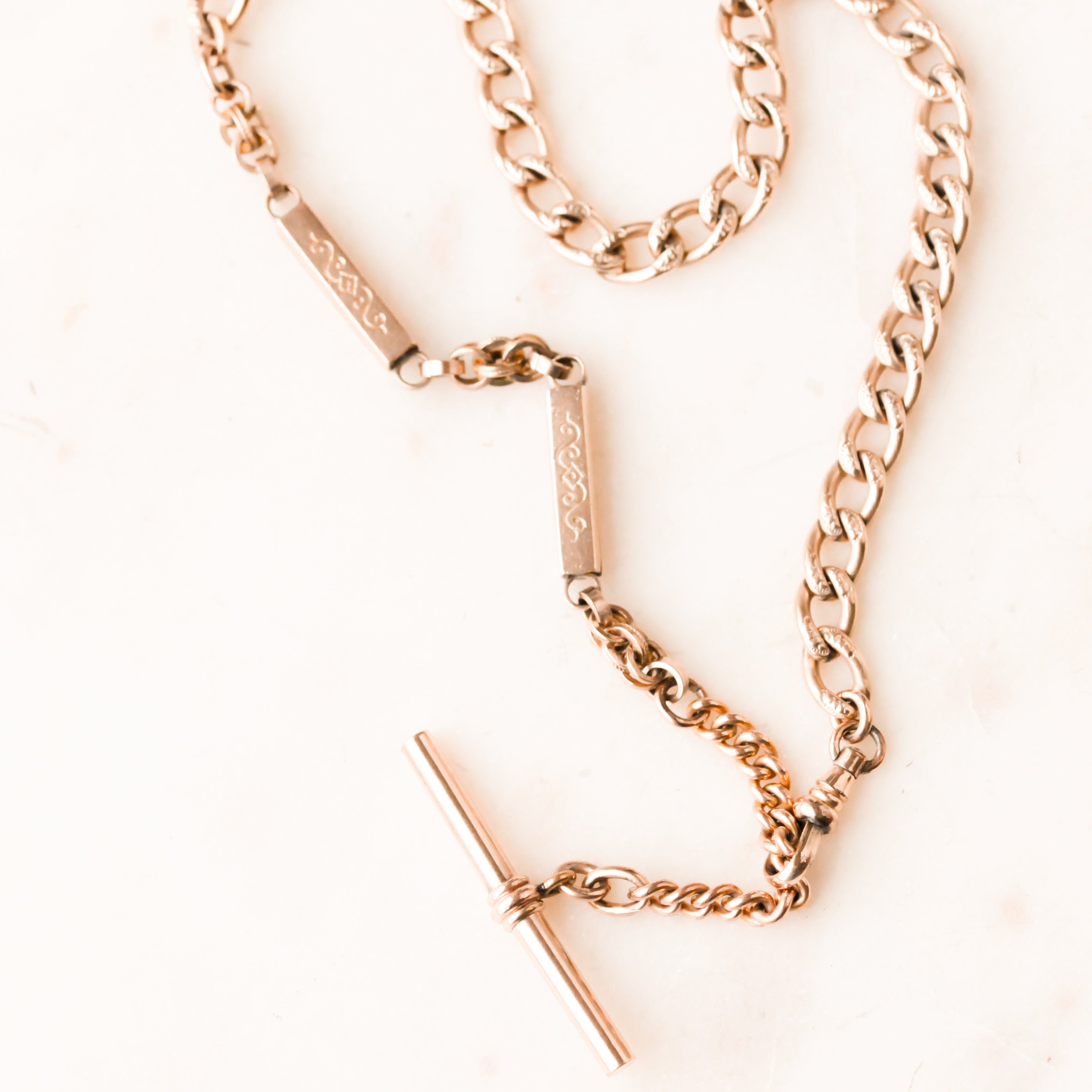 Sienna Victorian Toggle Necklace