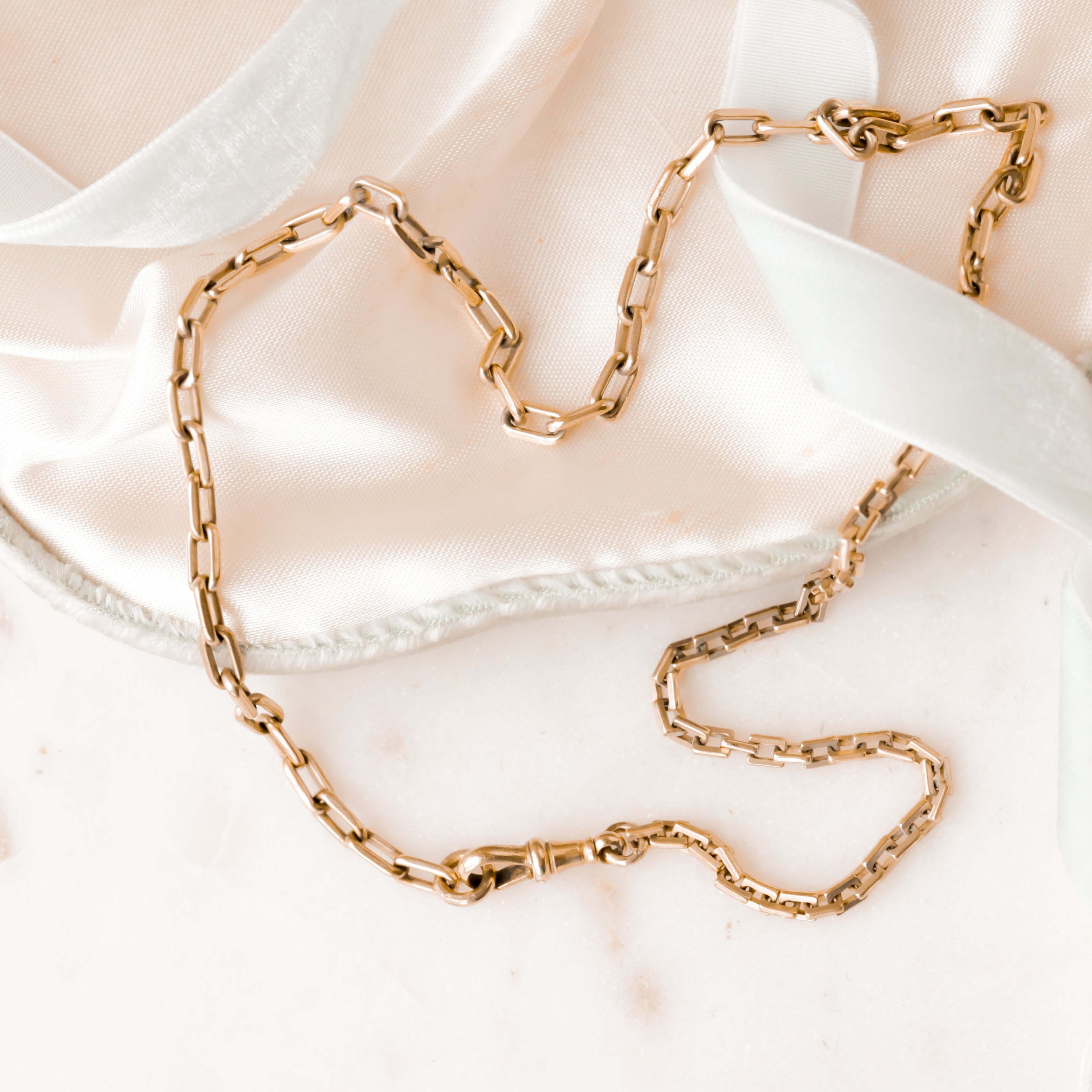Genevieve Victorian Chain