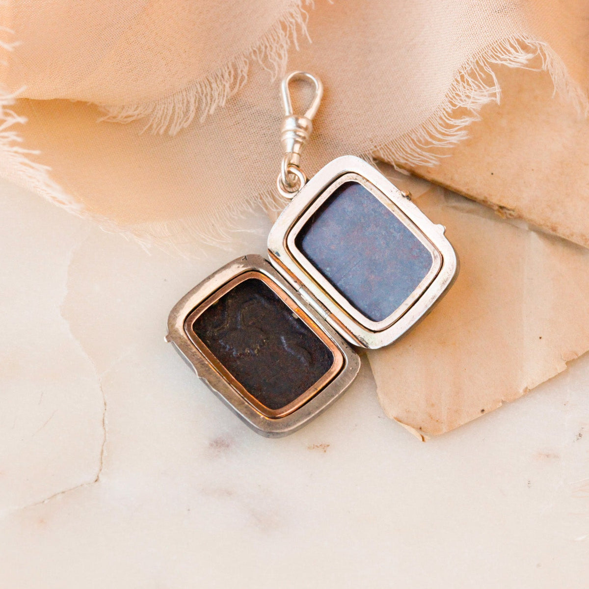 Art Deco Floral Engraved Locket