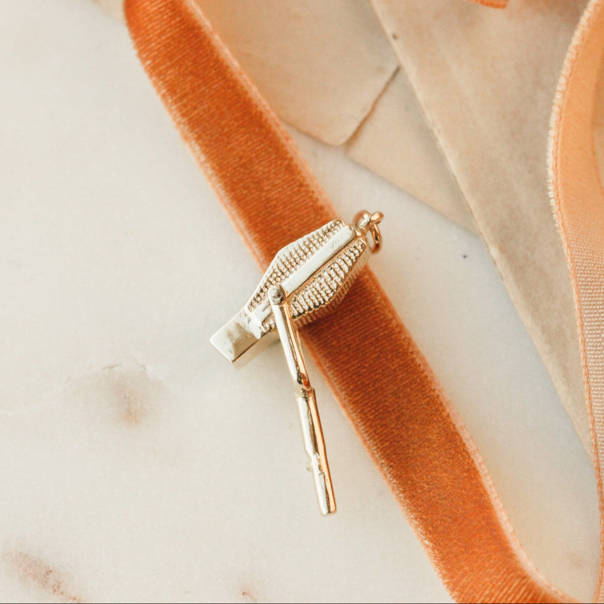 14k Articulating Microphone Charm