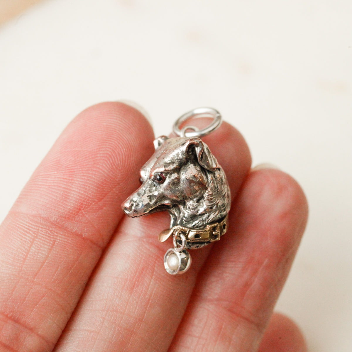 Mabel Victorian Silver Hound & Pearl Collar Pendant