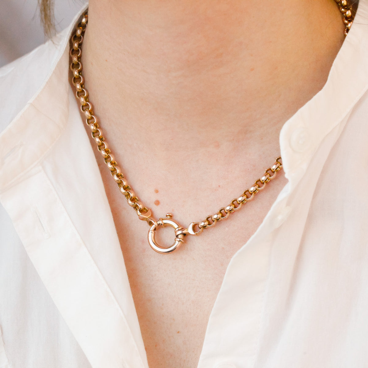 Georgie Rolo Chain and Bolt Clasp