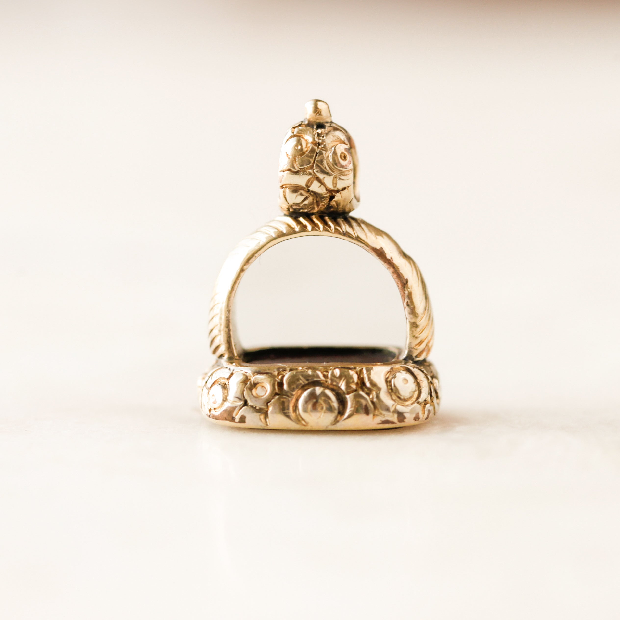 "Always At Home" French Snail Seal