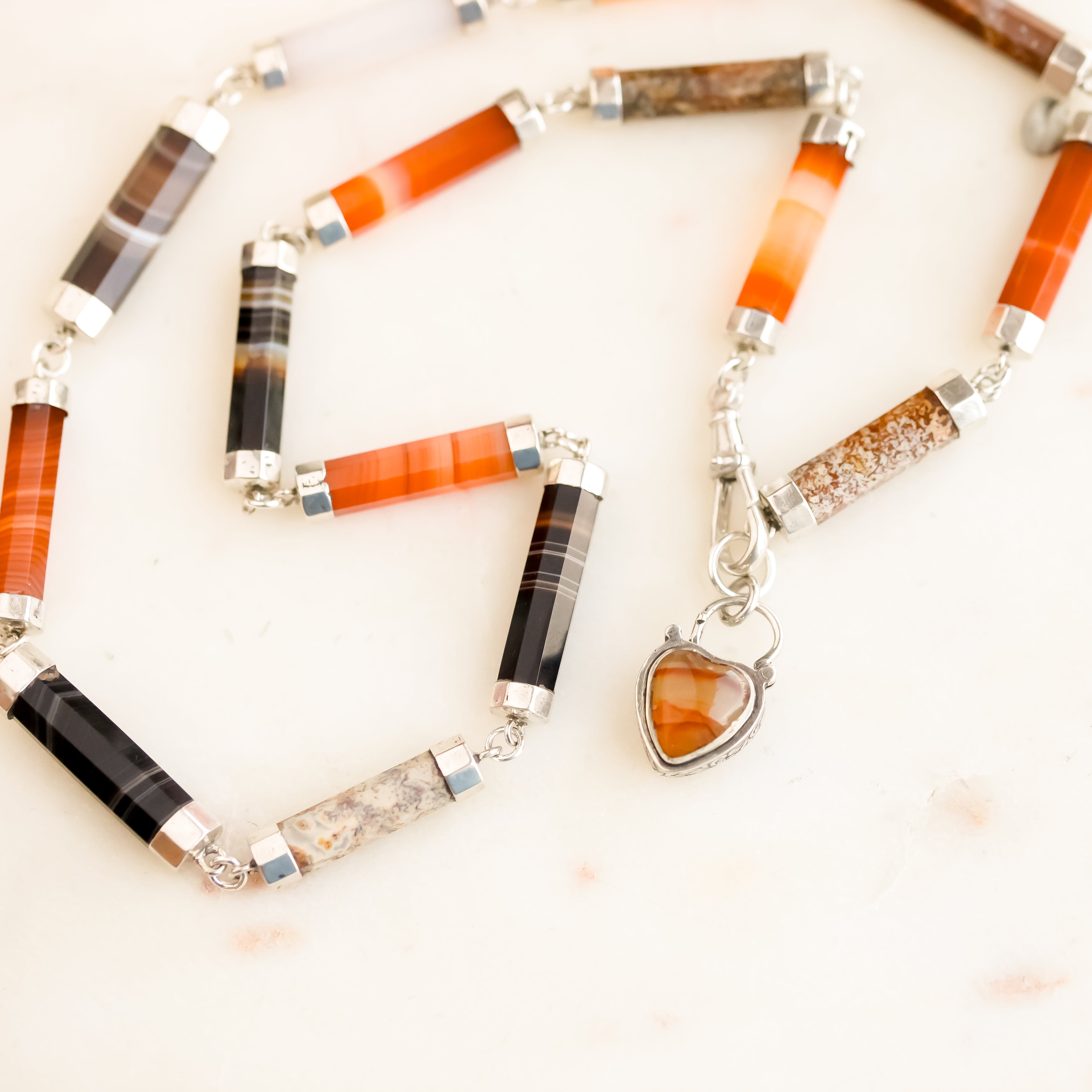 Lover's Agate Locket Necklace