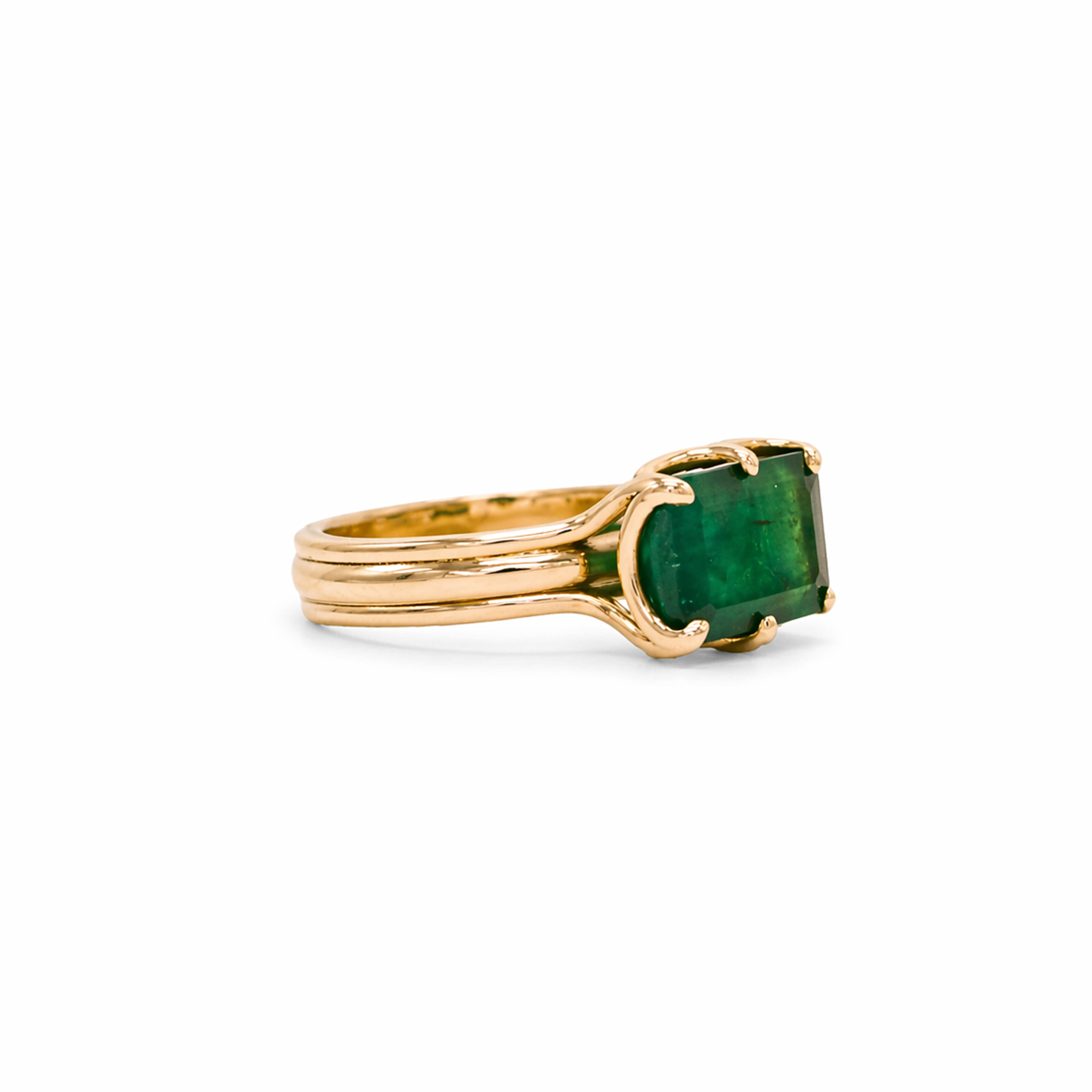 Antique Emerald in Signature Regency Setting
