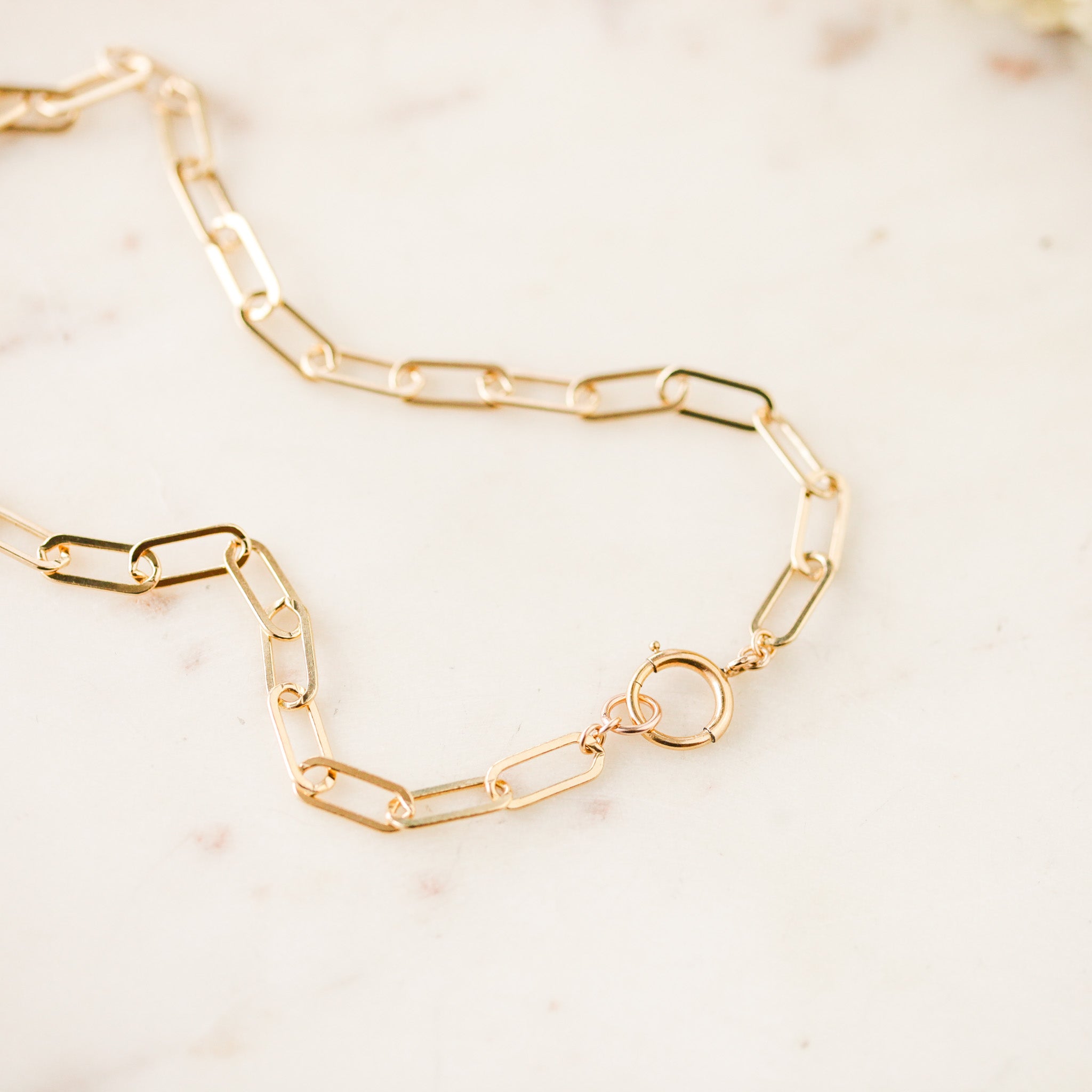 Fueness Classic Charm Necklace