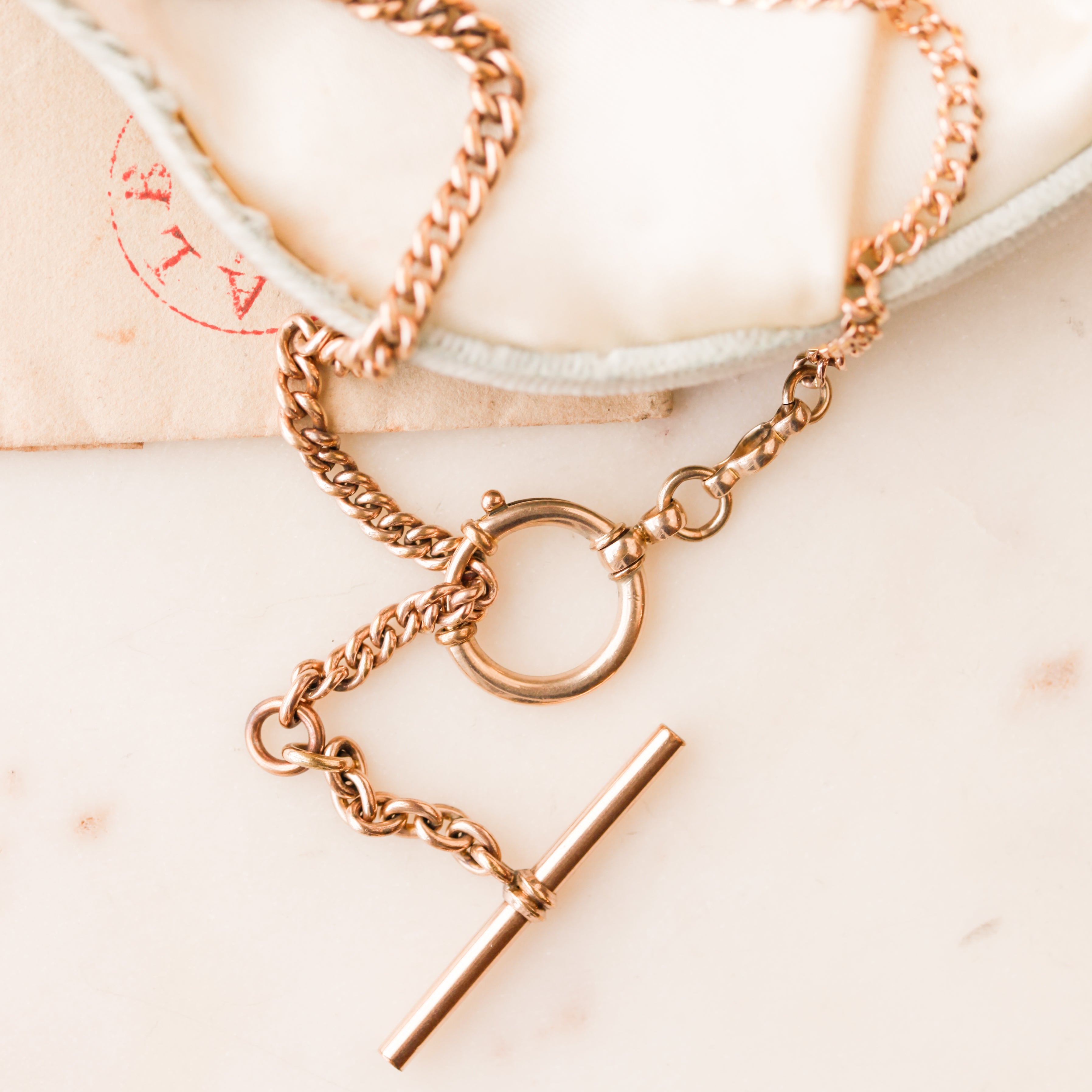 Corinth Victorian Togle Chain