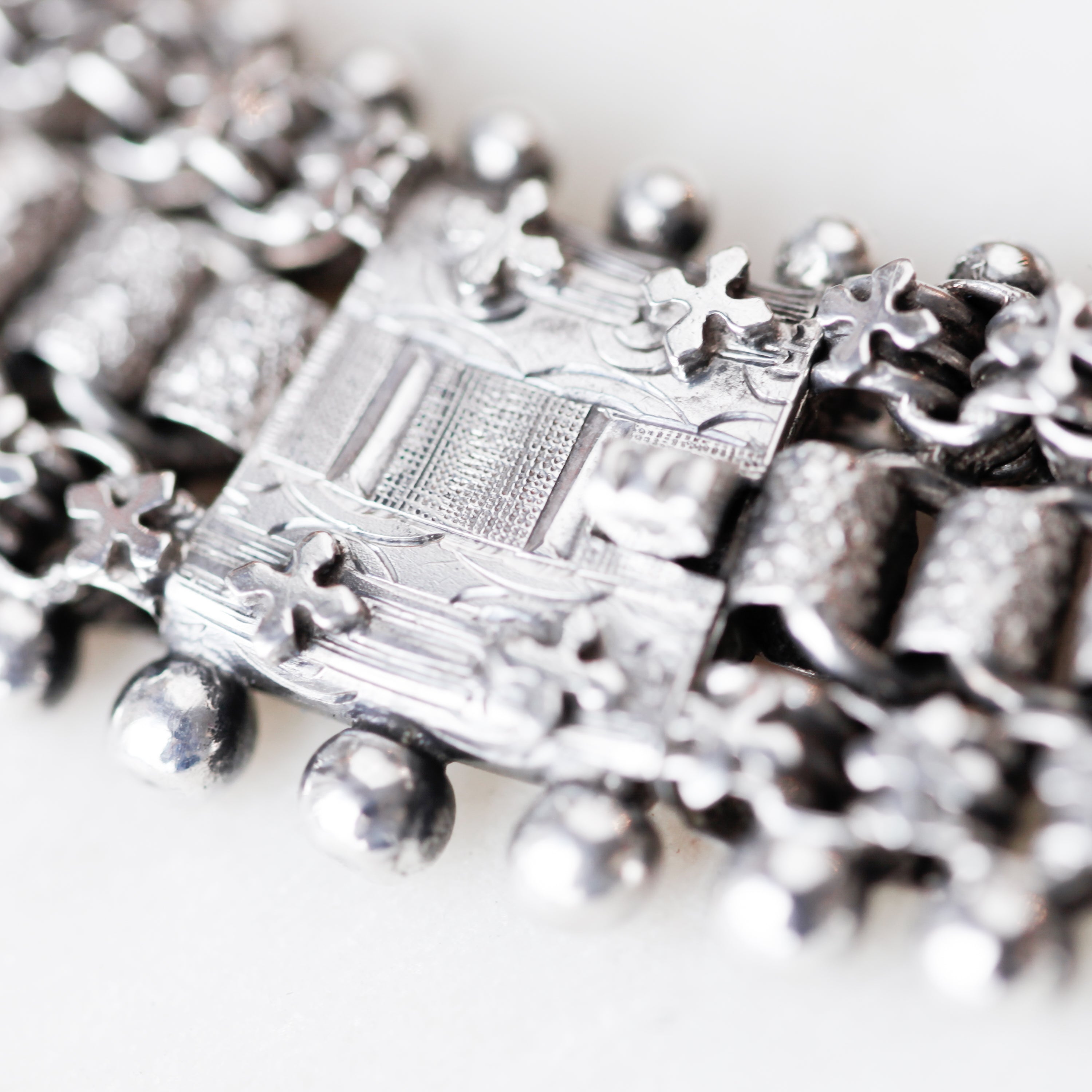 Cora Sterling Collar Necklace