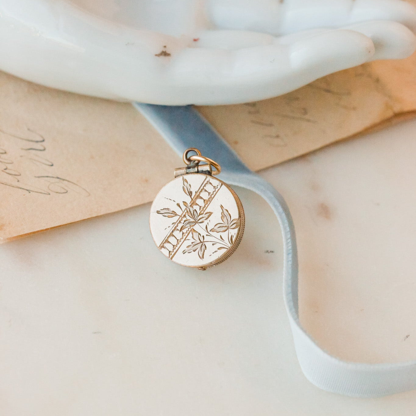 Davie Victorian Floral Locket