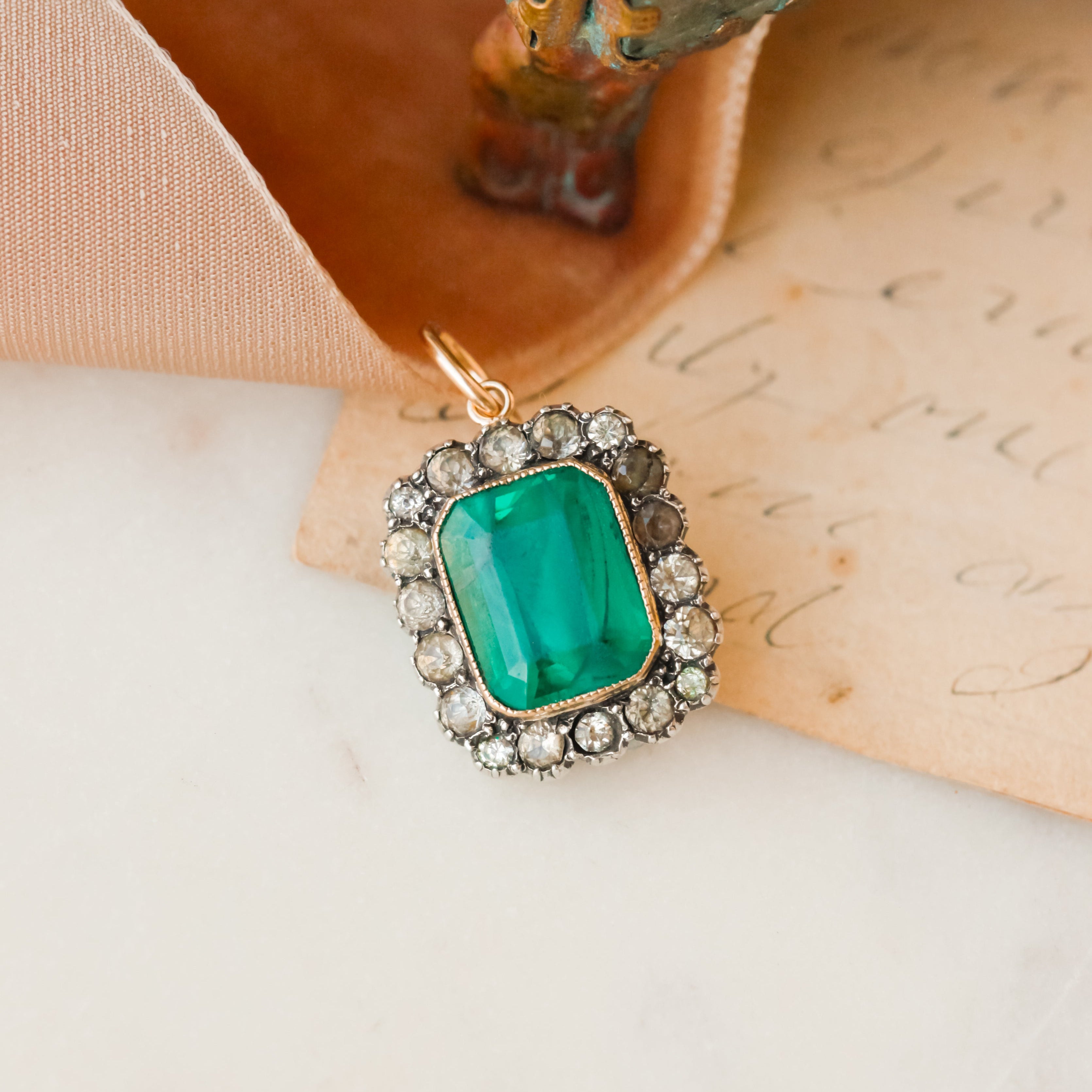 Alleah Georgian Pendant