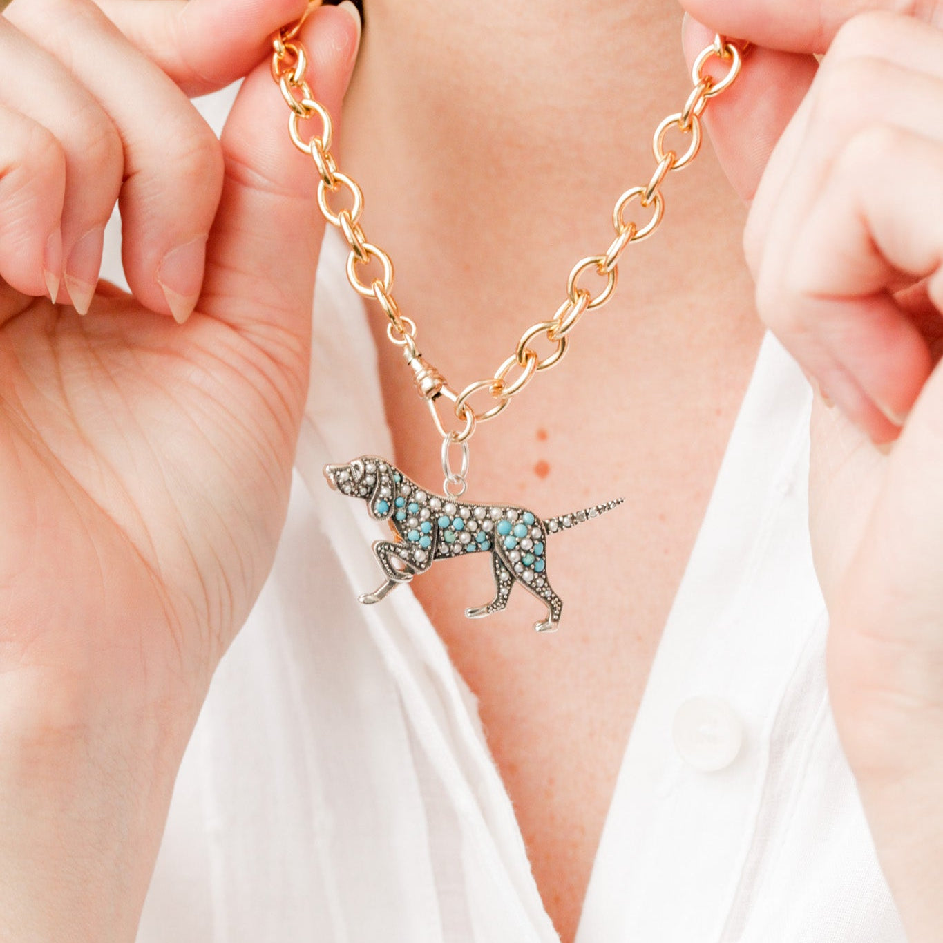 Turquoise Faithful Pointer Pendant