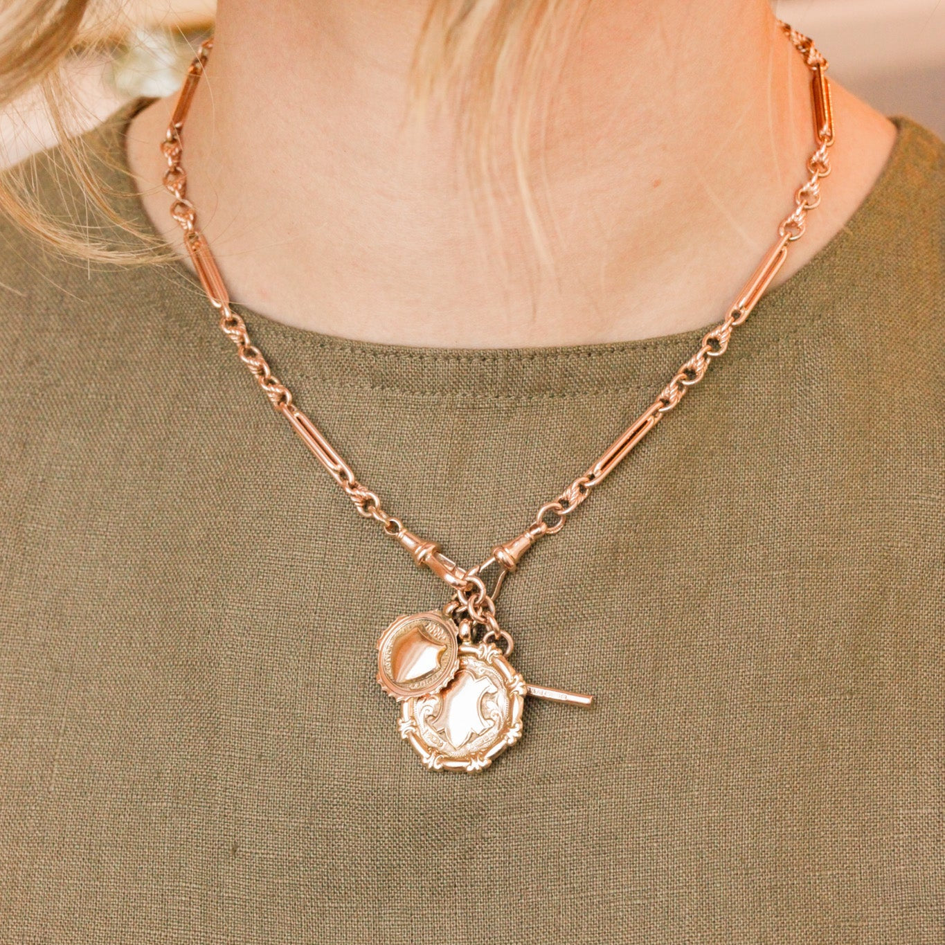 Solid 9k Lover's Knot Albert Chain