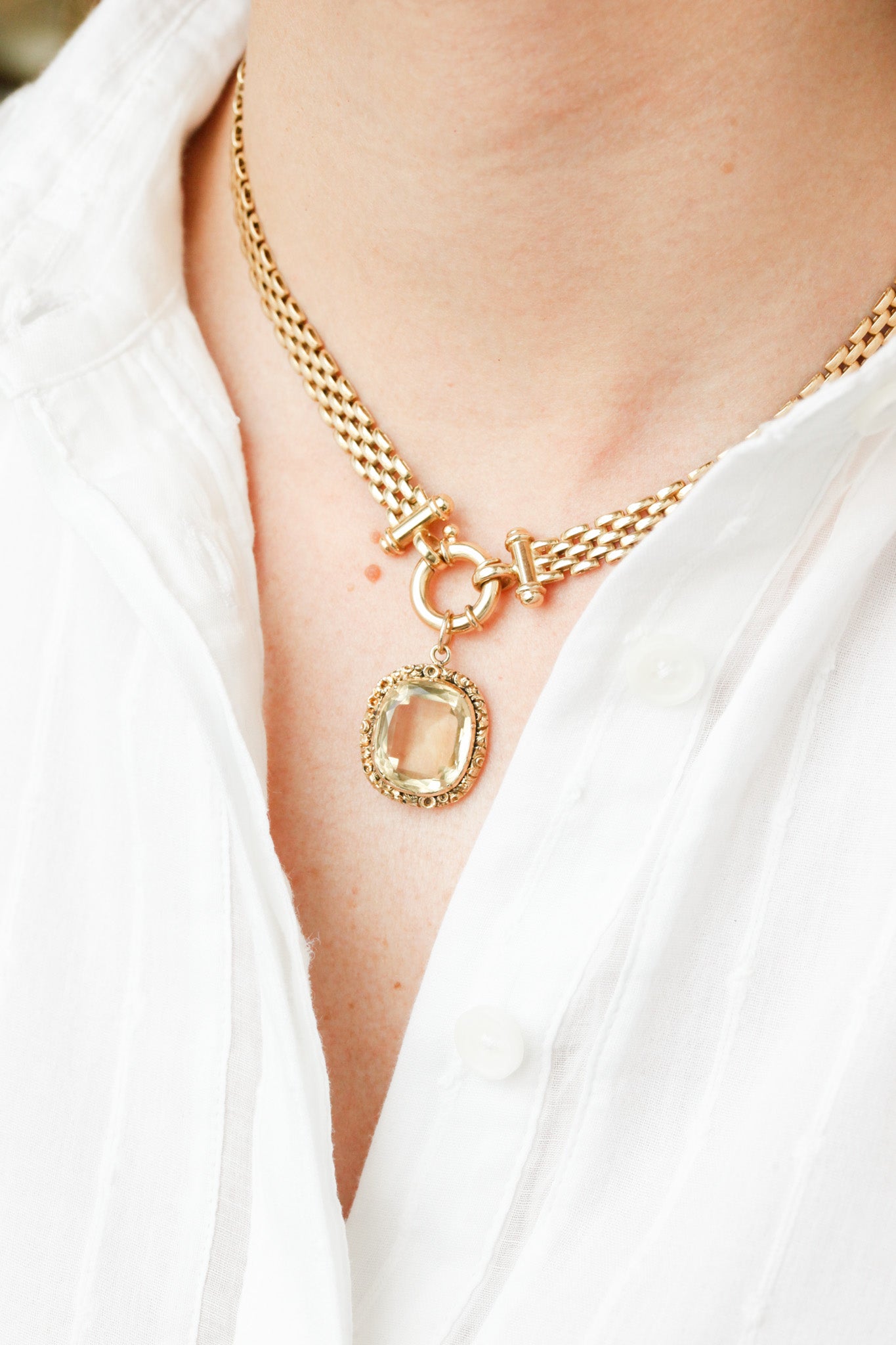 Vintage Classic Chain with Bolt Clasp
