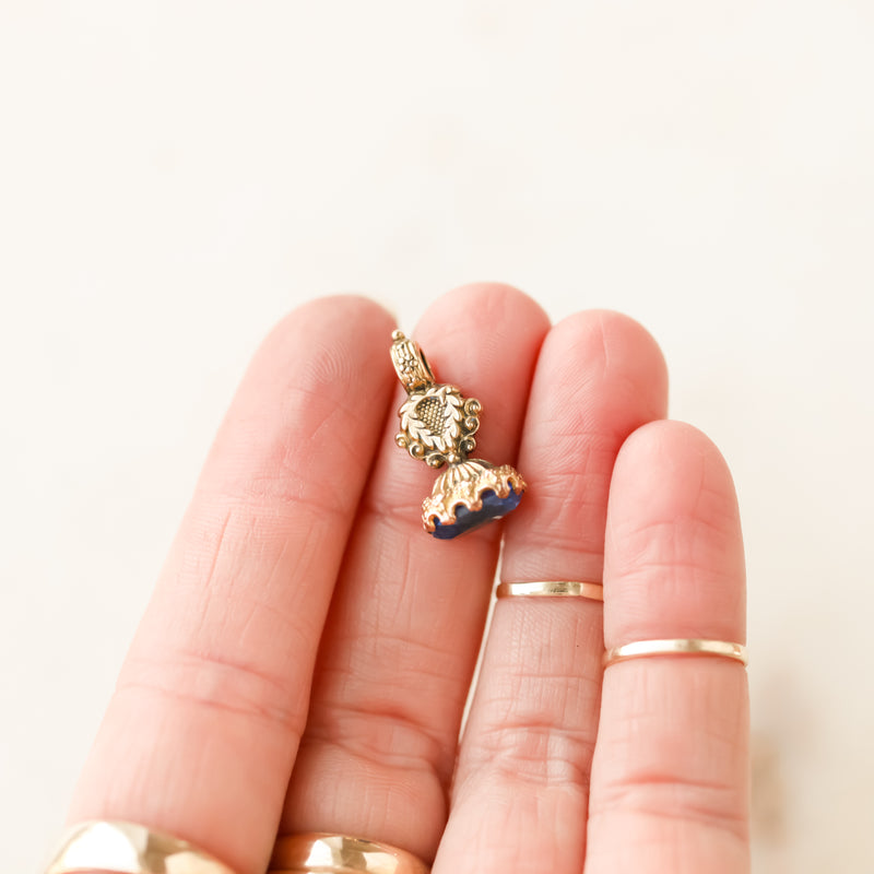 Blivvy Petite Fob