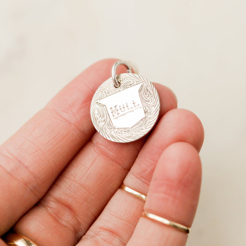 "Mull" Love Token