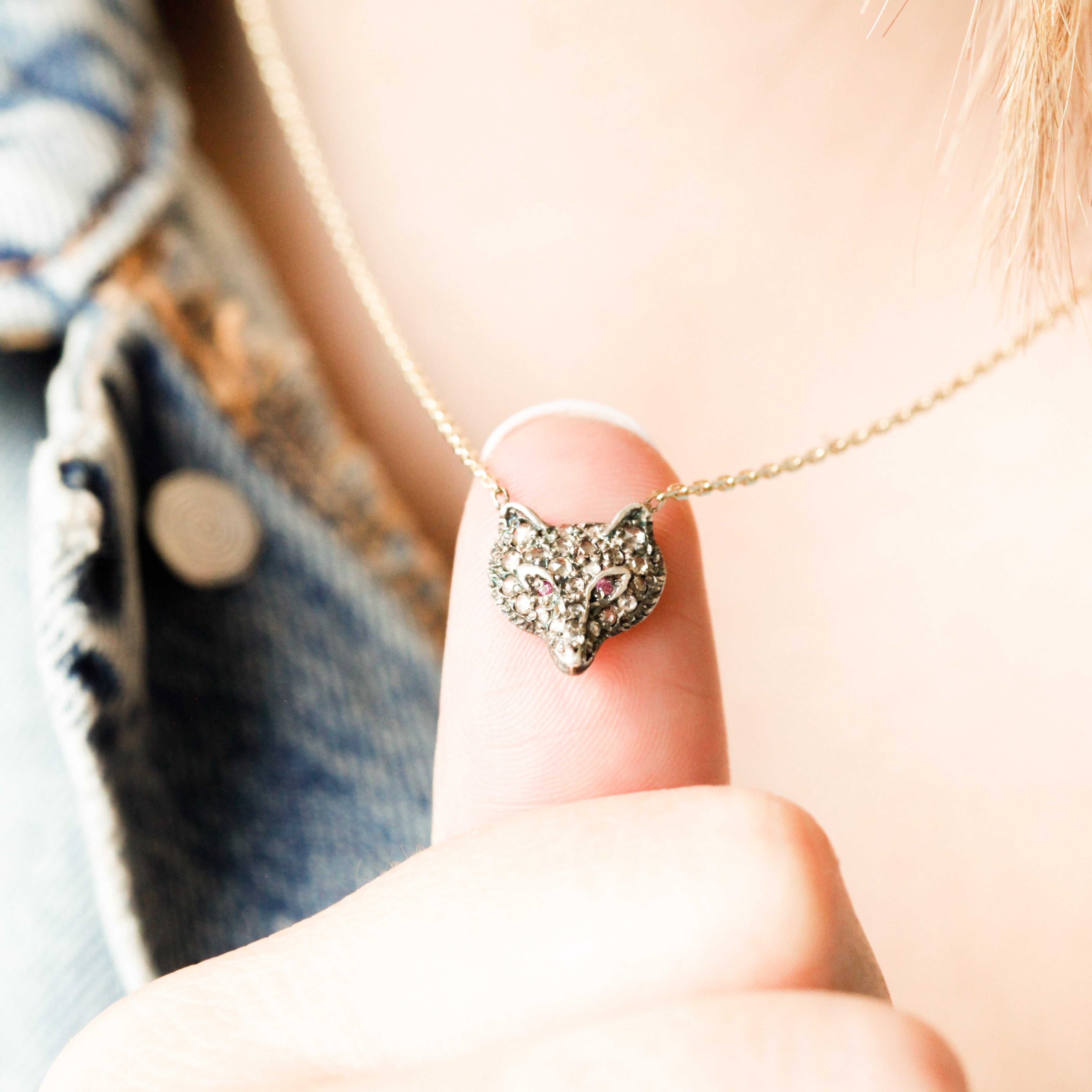 Cunning Mr. Fox Pendants