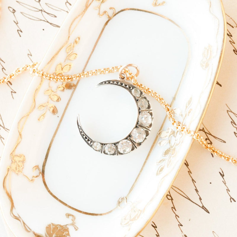 Winnie Crescent Pendant