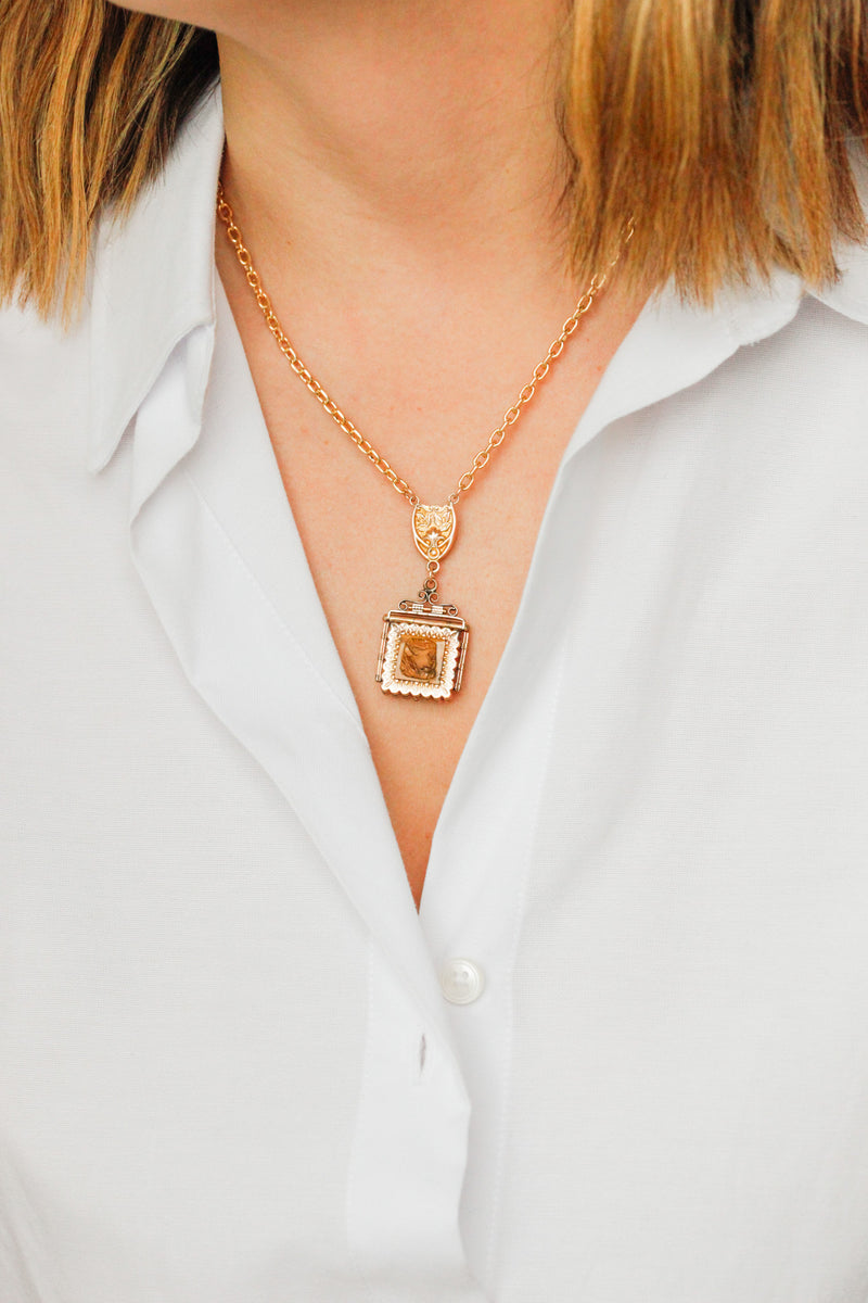 Verna Cameo Locket