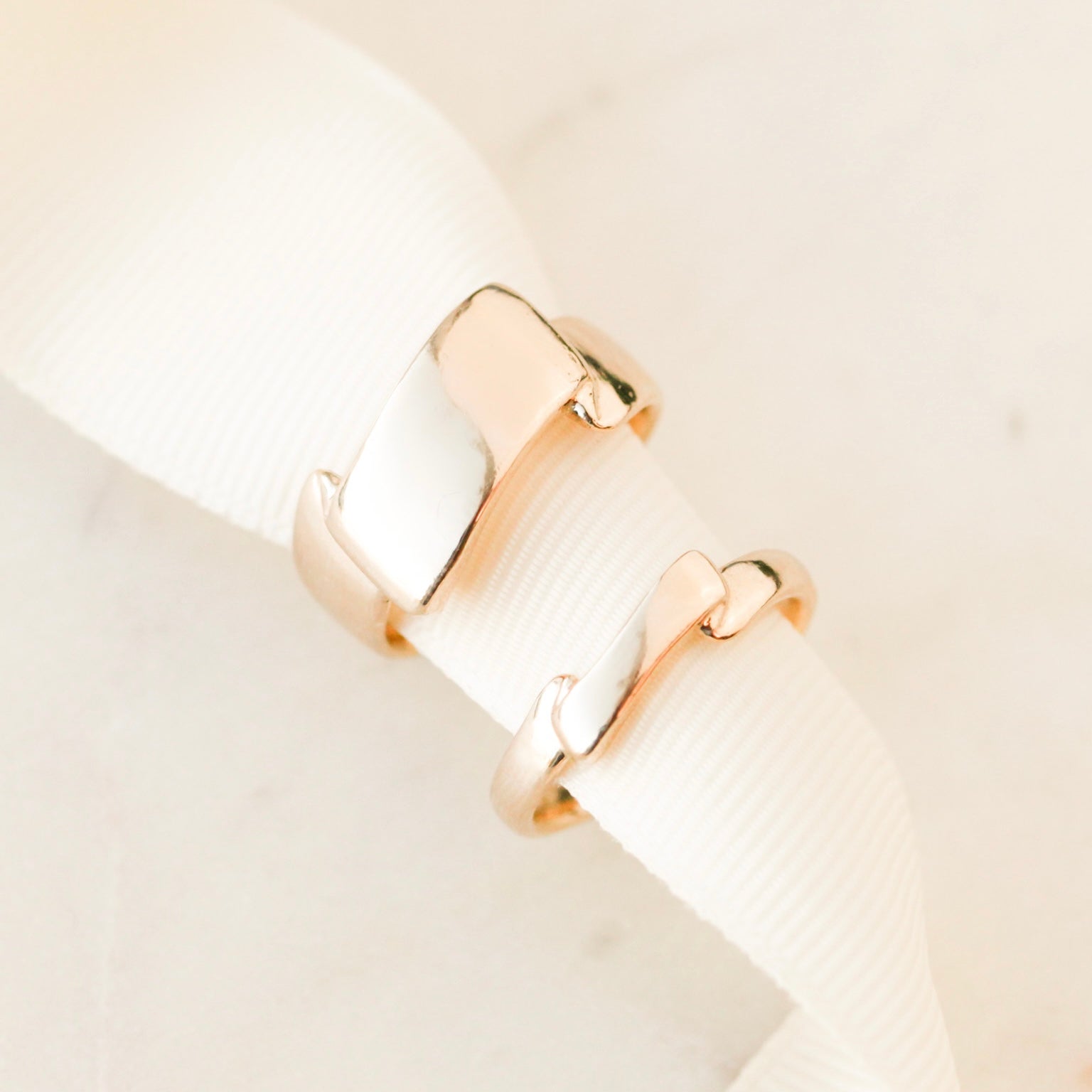 Wide Ribbon Ring