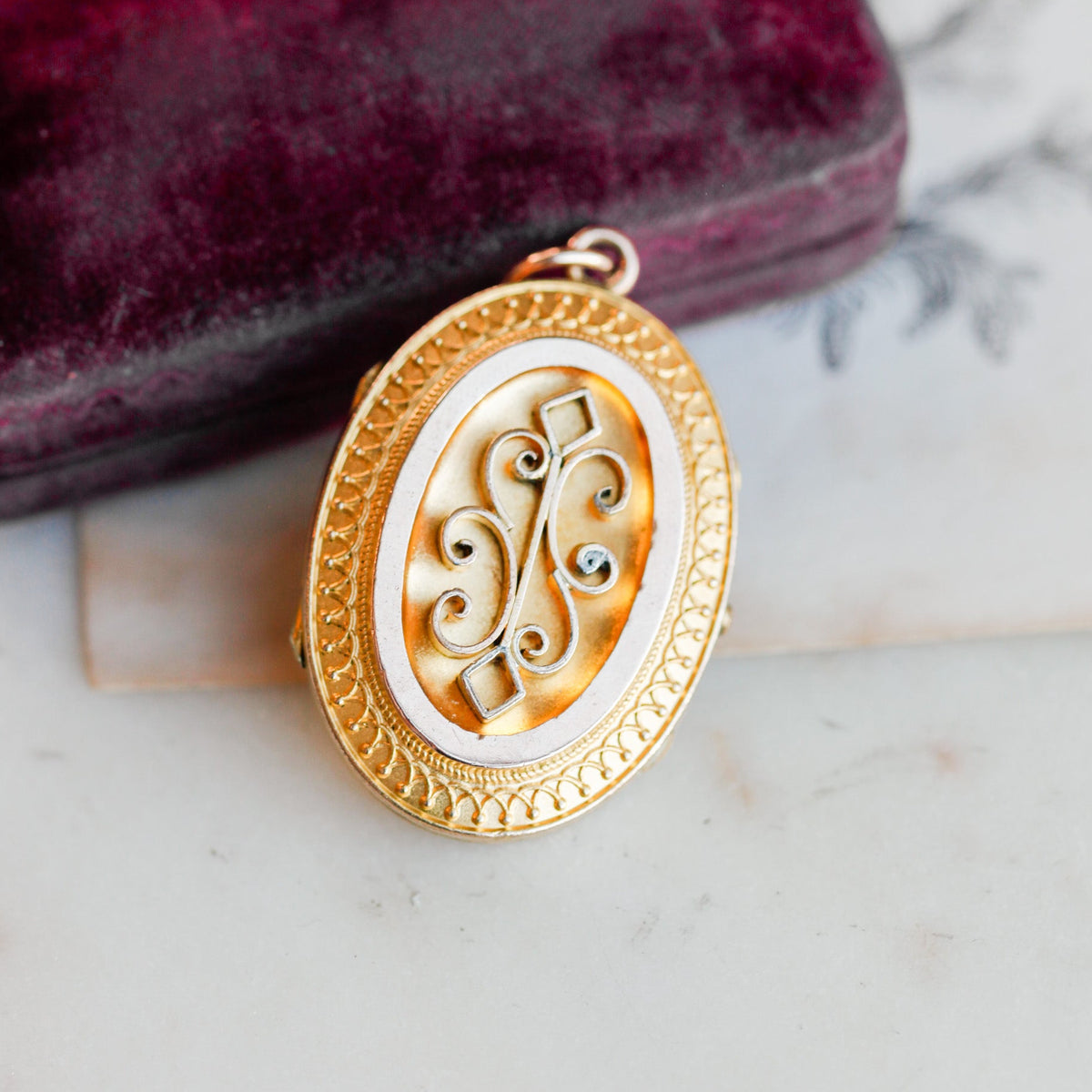 Balte Locket Delanie Victorian Locket