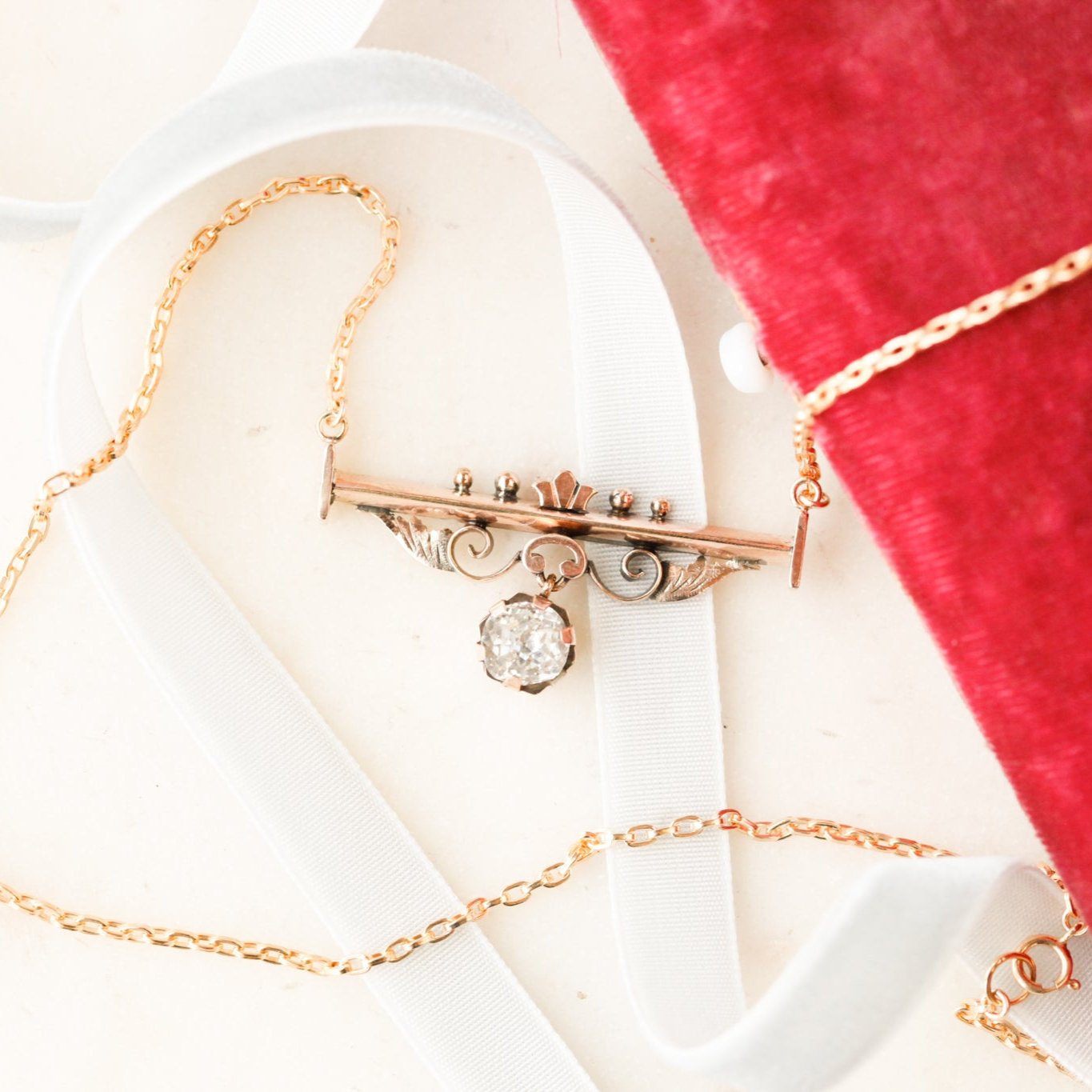 Bettie Victorian Pendant